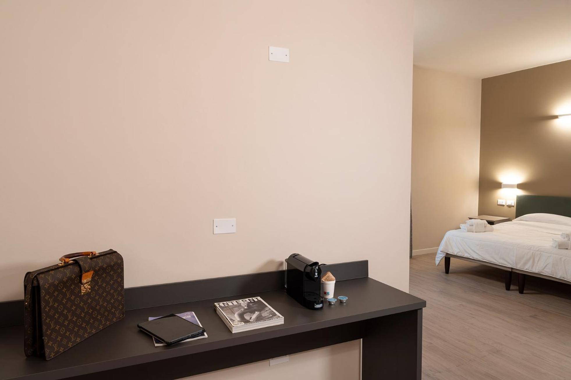 Astoria Comfort Rooms
