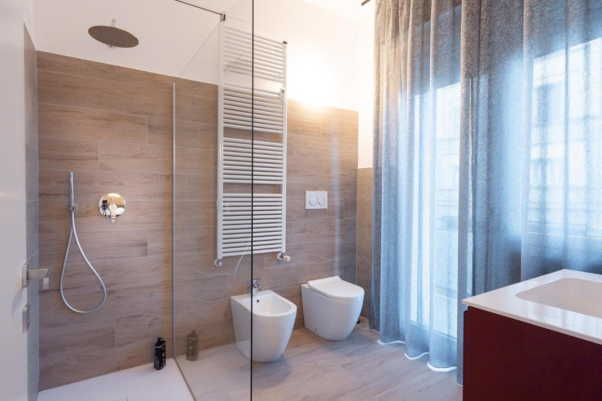 Astoria Comfort Rooms