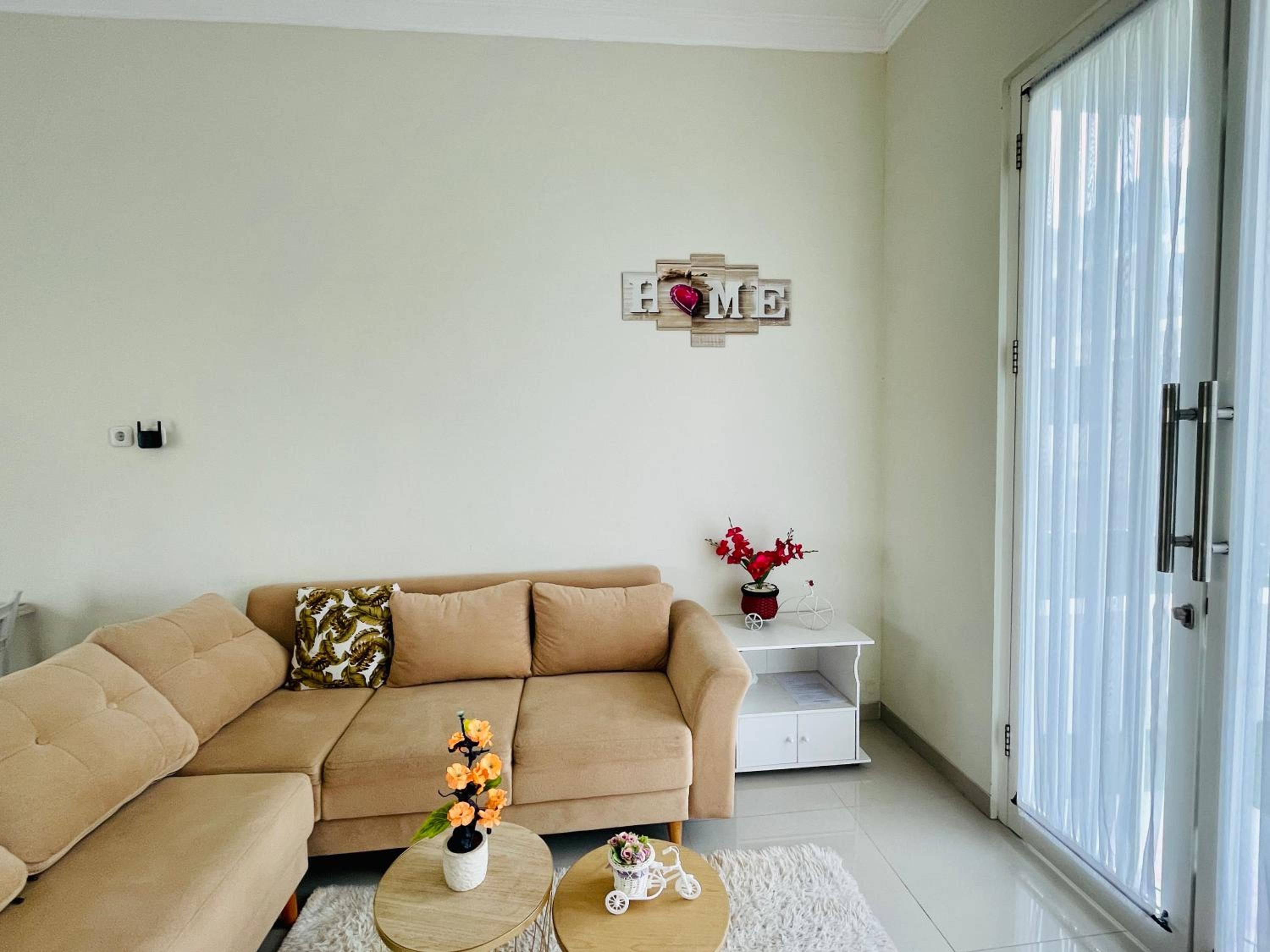 Fathana Villa - Dekat JTP3 view 4