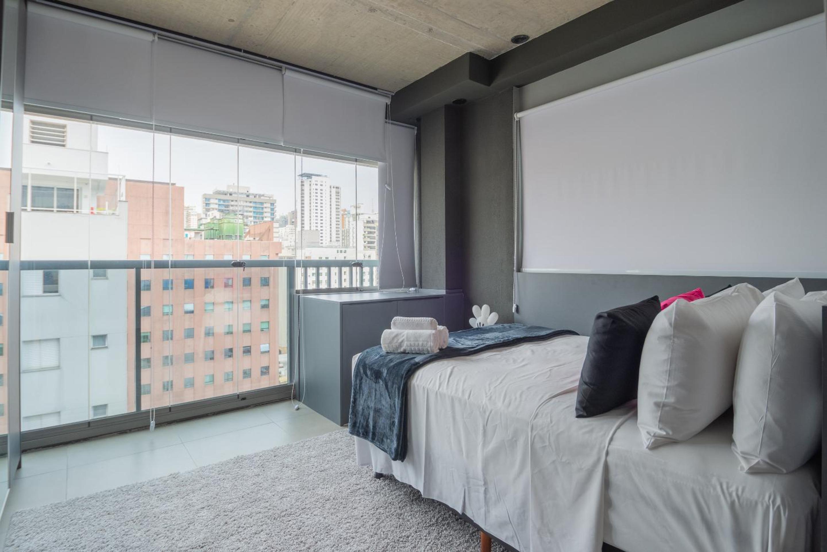 360 VN On Lorena by Housi