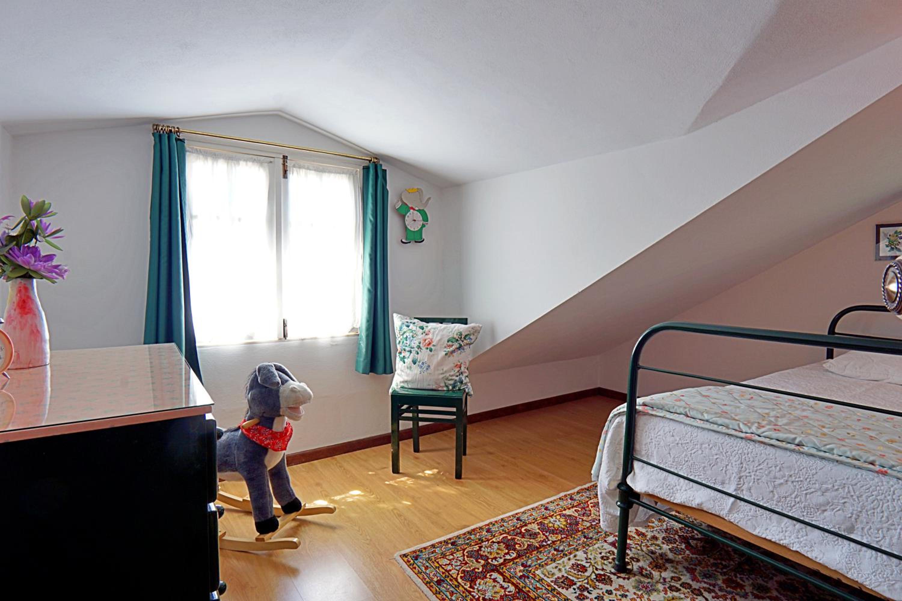 Photo 32