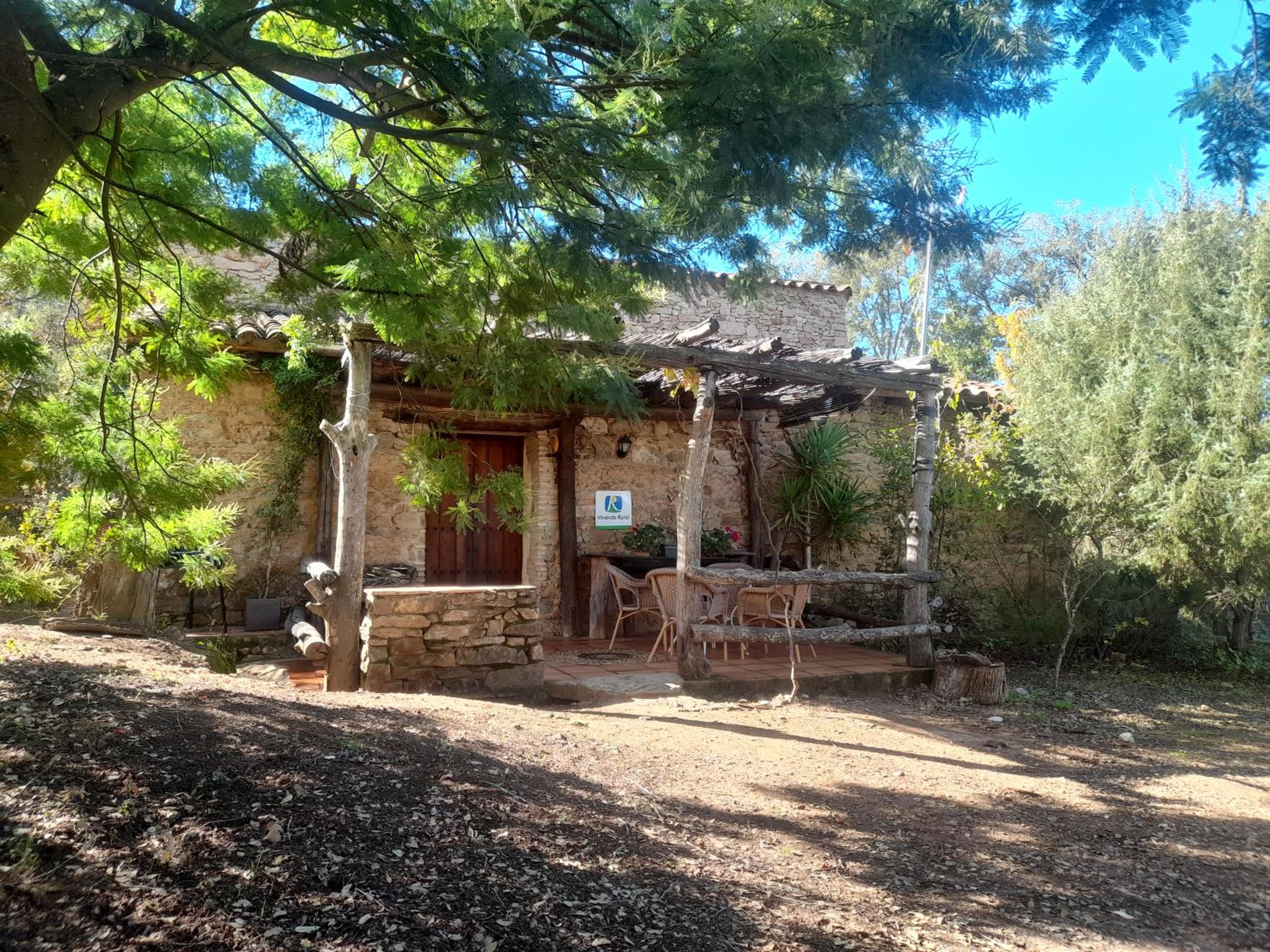 Casas el Alamillo- el Castañero view 5