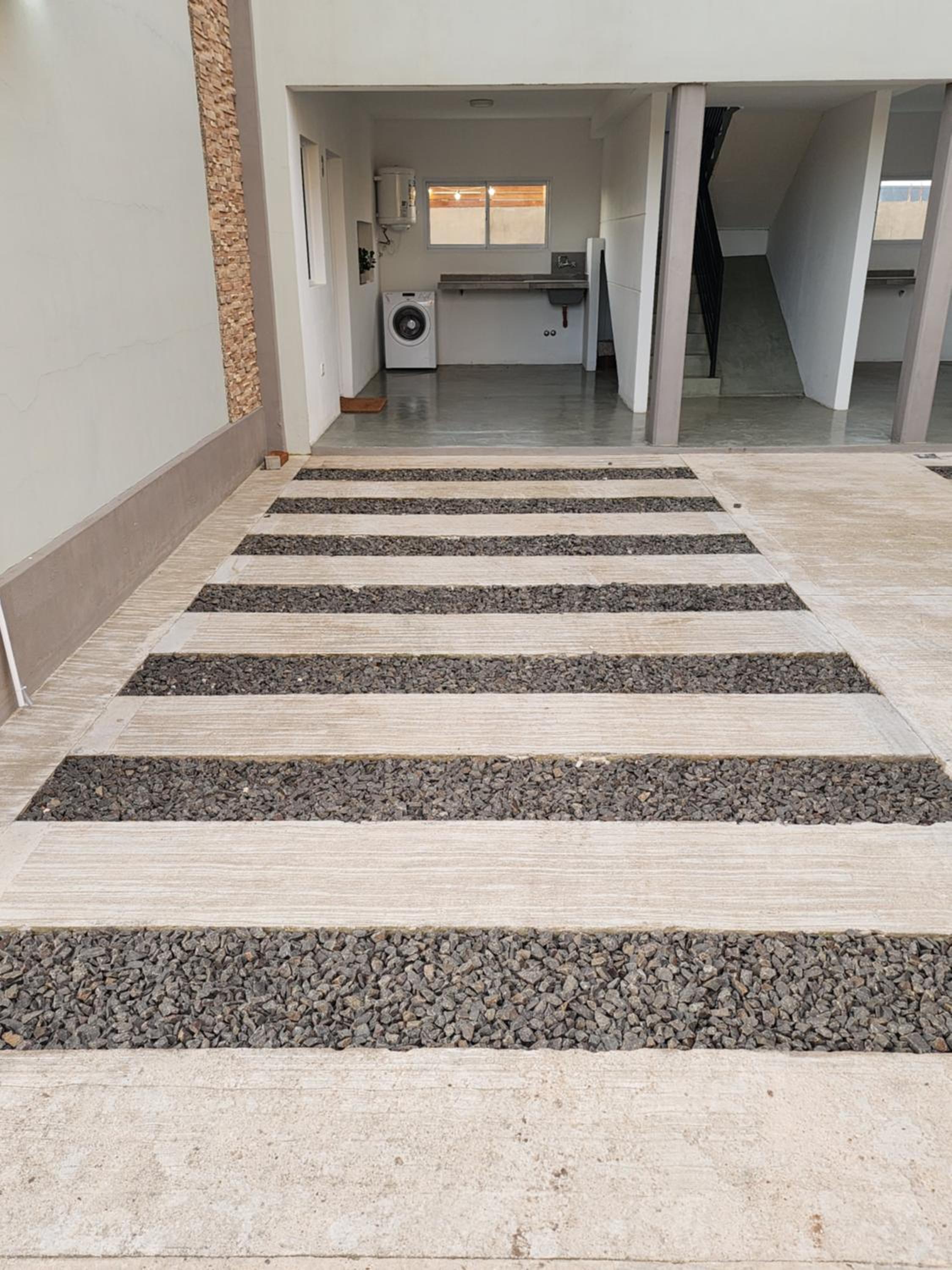 Departamento nuevo con pileta cerca de termas- Rincón Ibirapitá
