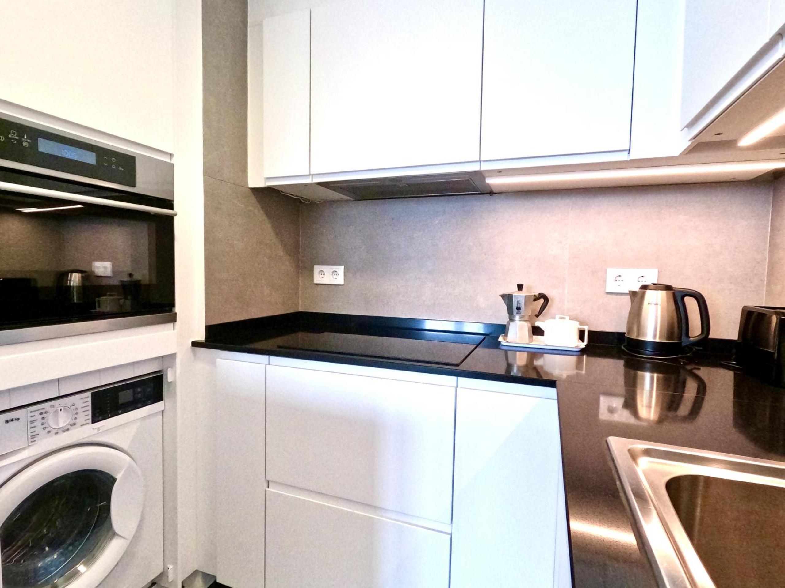 Peaceful & panoramic views apartment, Cascais
