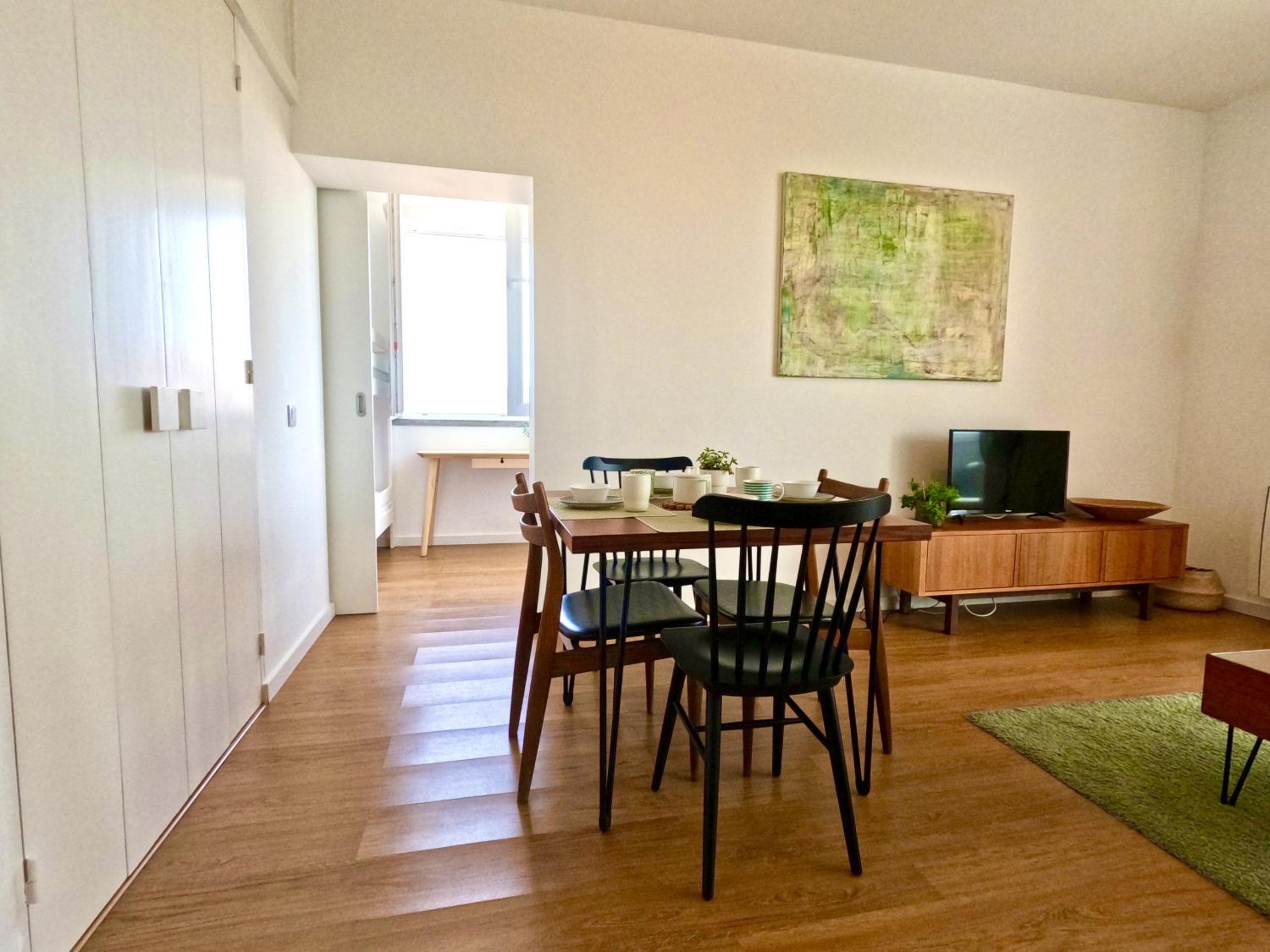 Peaceful & panoramic views apartment, Cascais