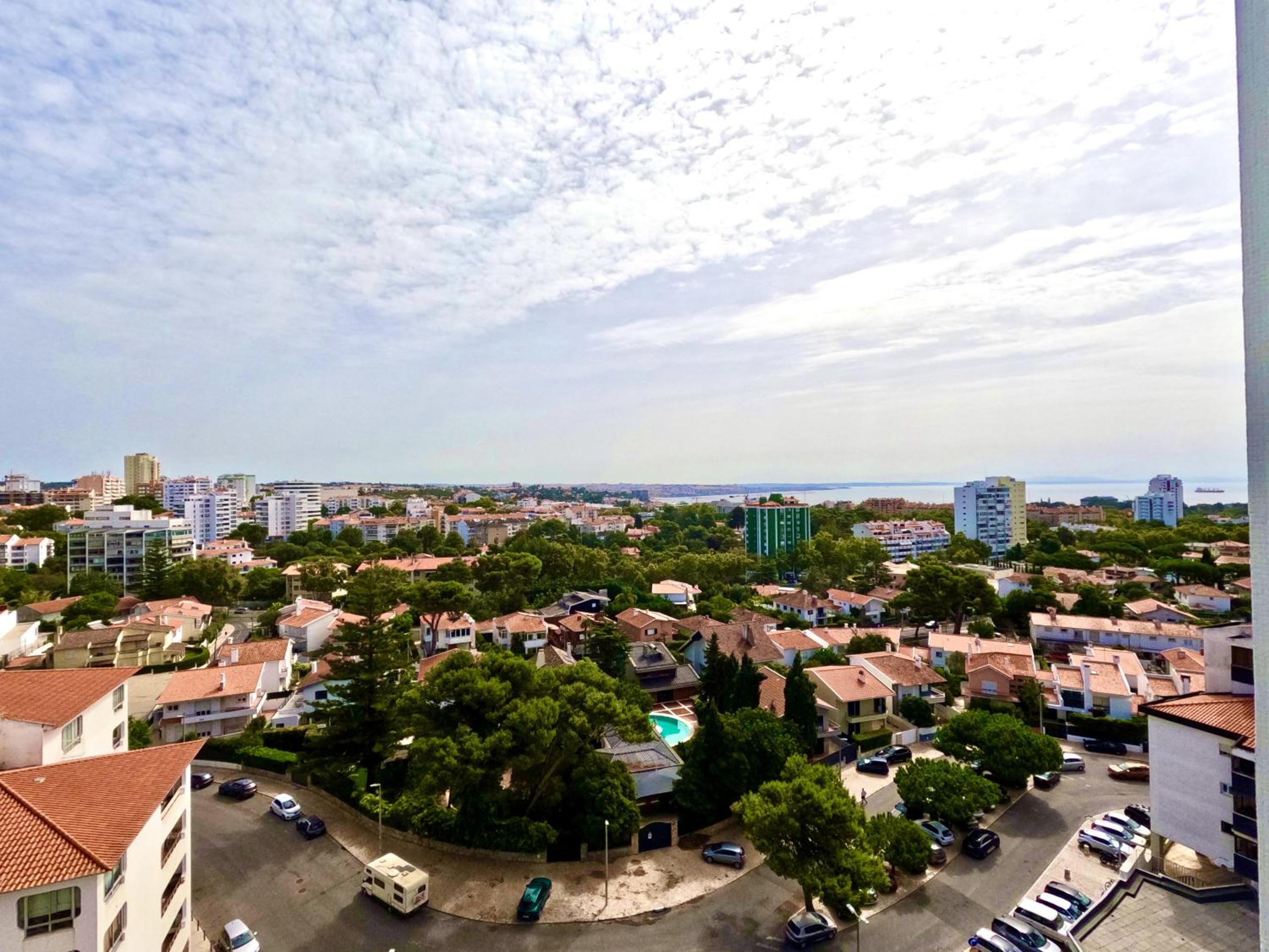 Peaceful & panoramic views apartment, Cascais
