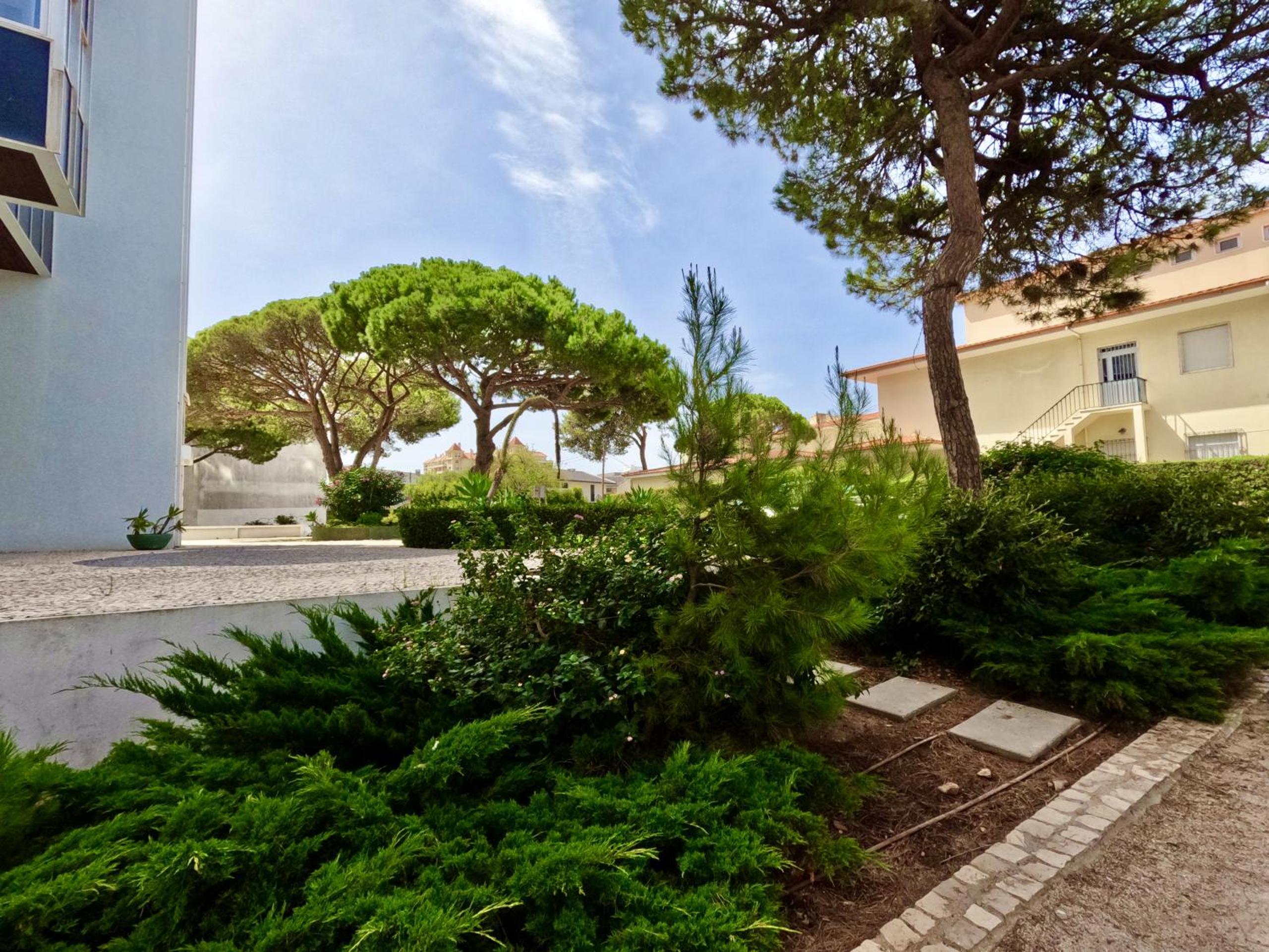 Peaceful & panoramic views apartment, Cascais
