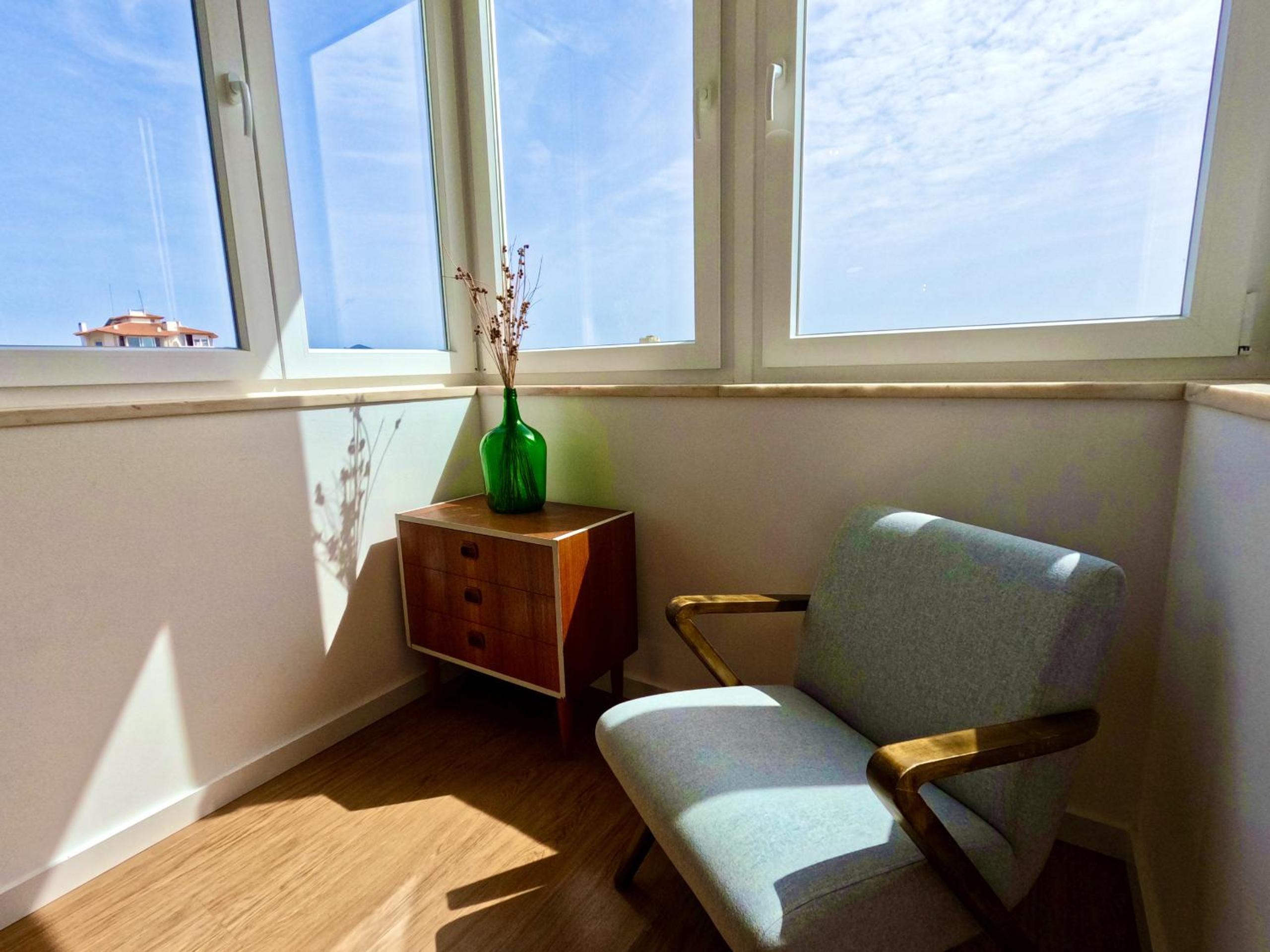 Peaceful & panoramic views apartment, Cascais