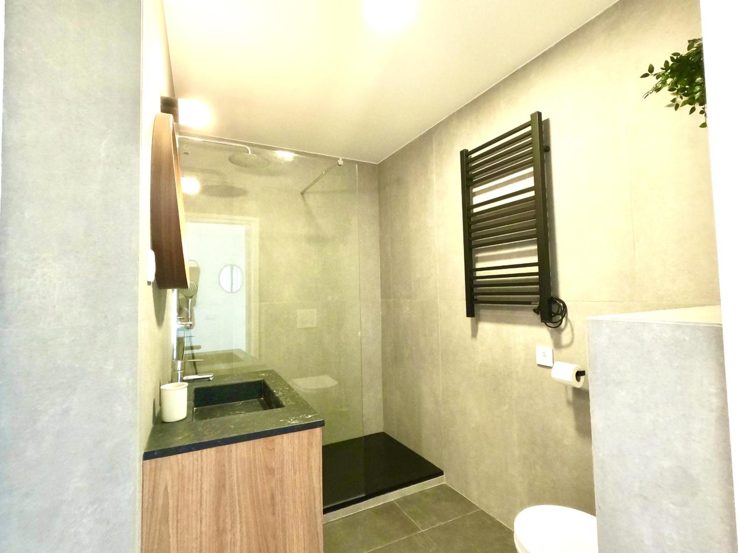 Peaceful & panoramic views apartment, Cascais