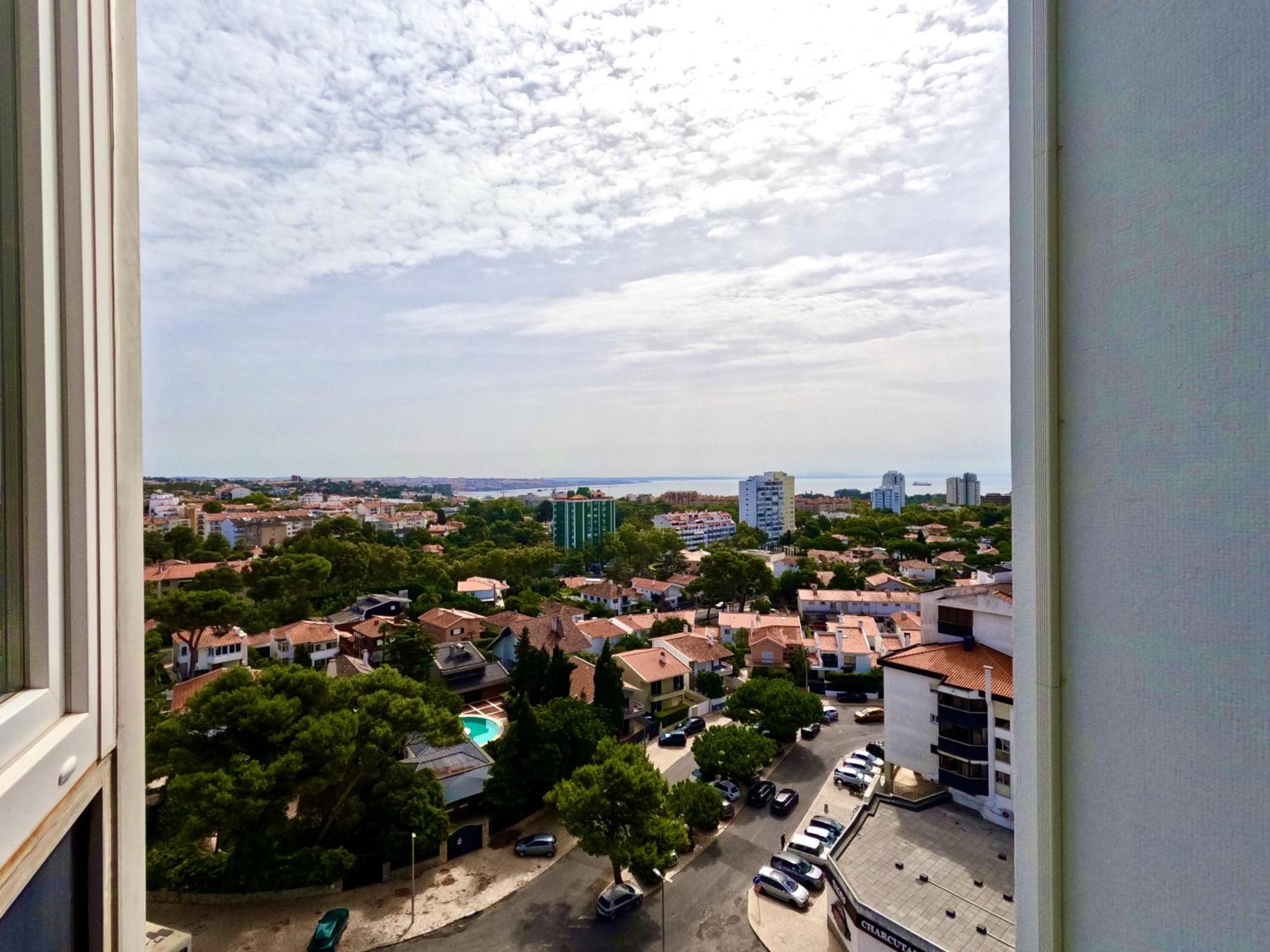 Peaceful & panoramic views apartment, Cascais