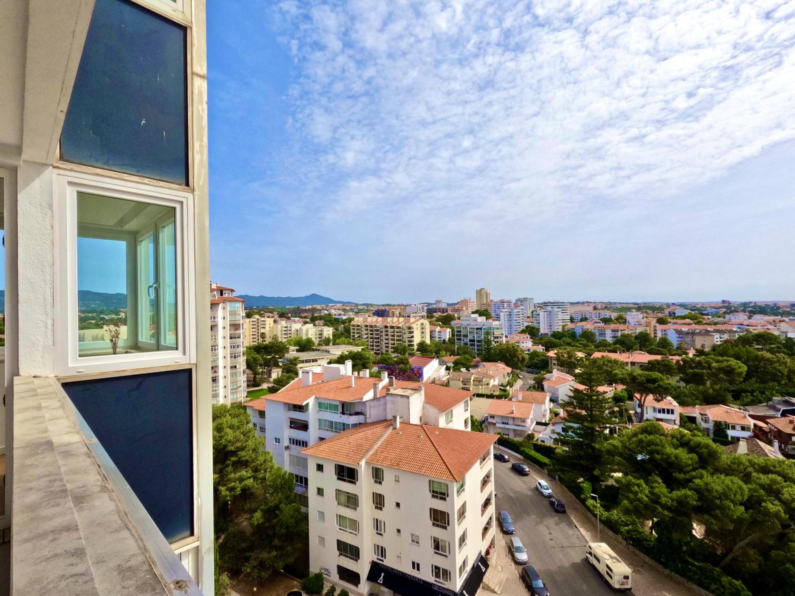 Peaceful & panoramic views apartment, Cascais