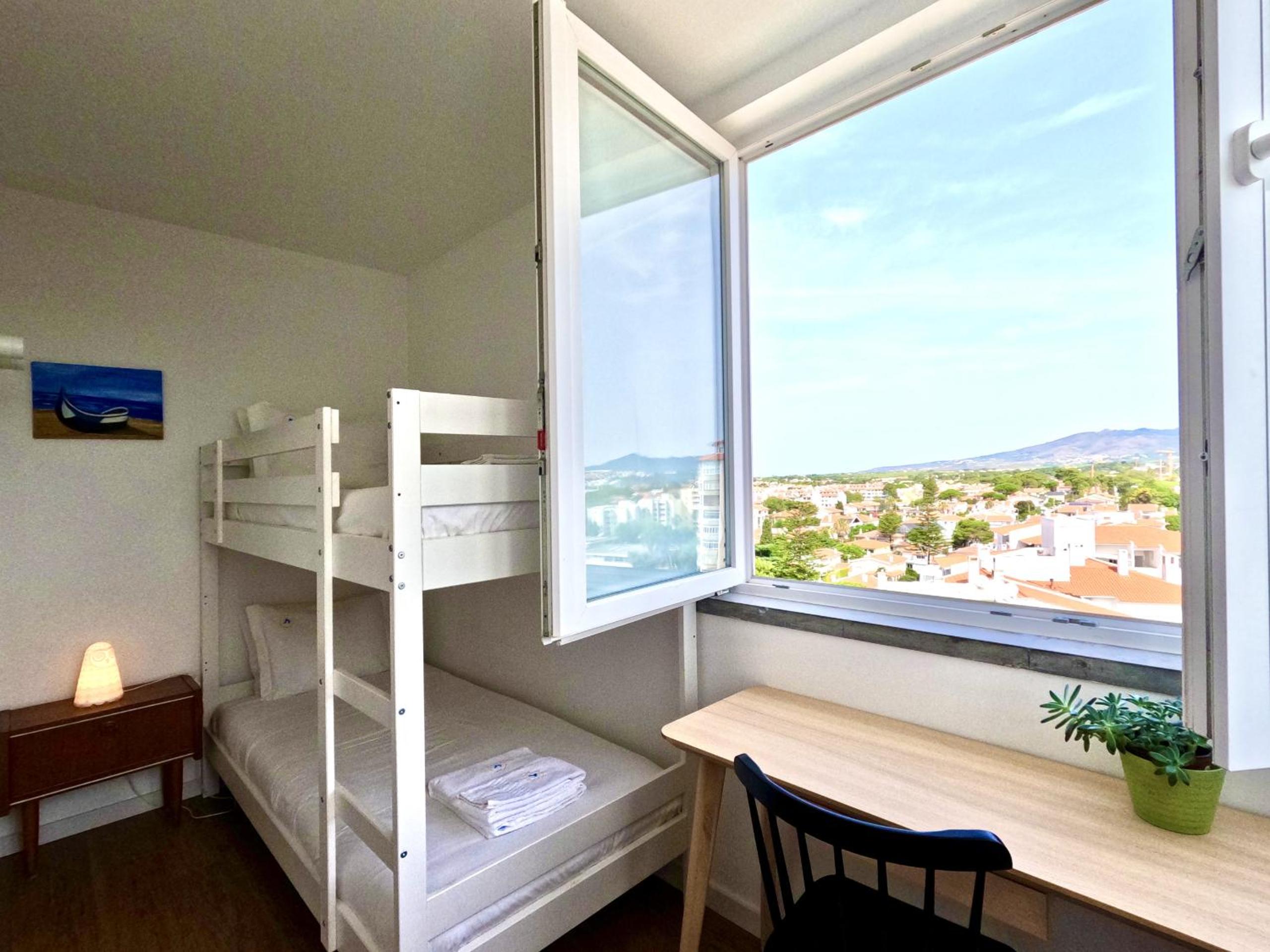 Peaceful & panoramic views apartment, Cascais