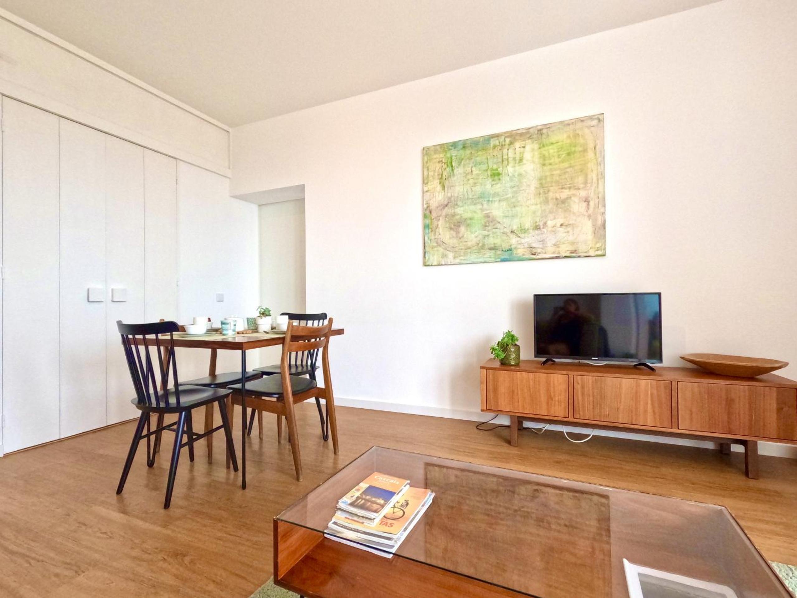 Peaceful & panoramic views apartment, Cascais