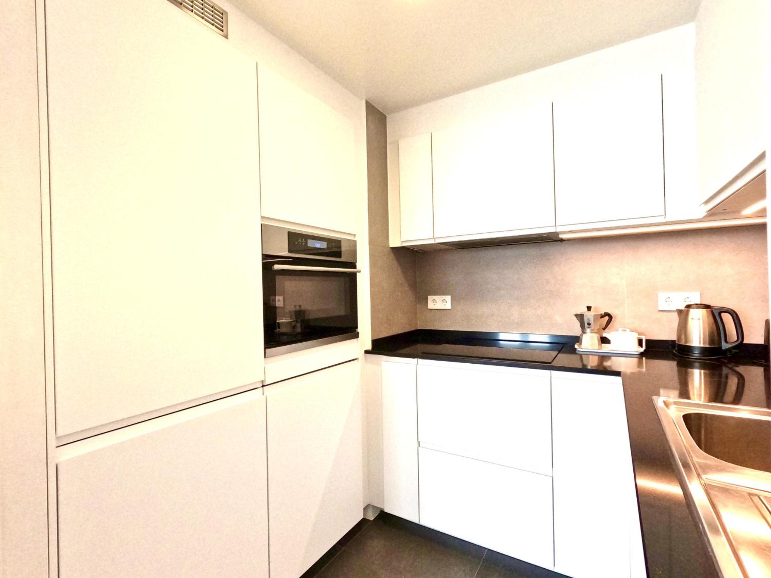 Peaceful & panoramic views apartment, Cascais