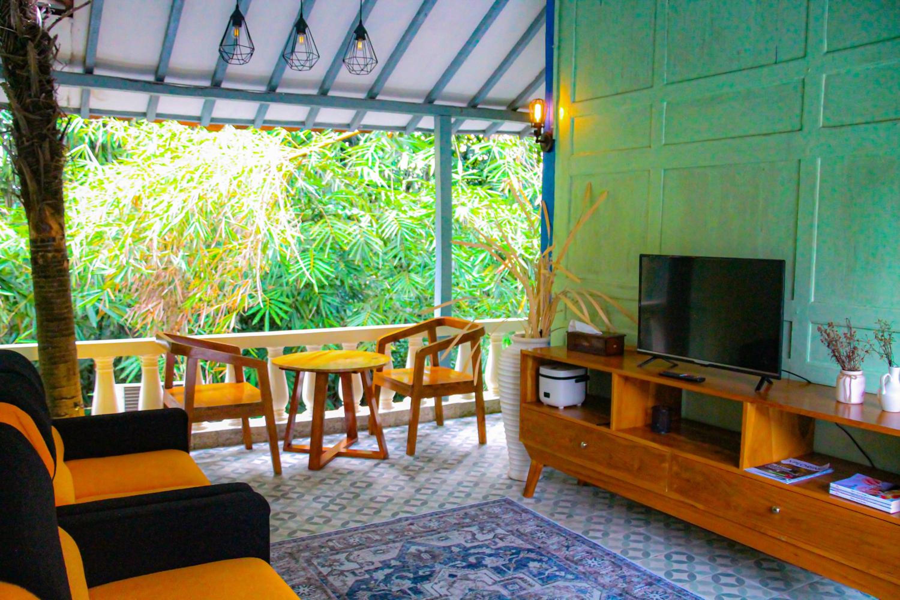 Villa Kamar Tamu Selomartani view 2
