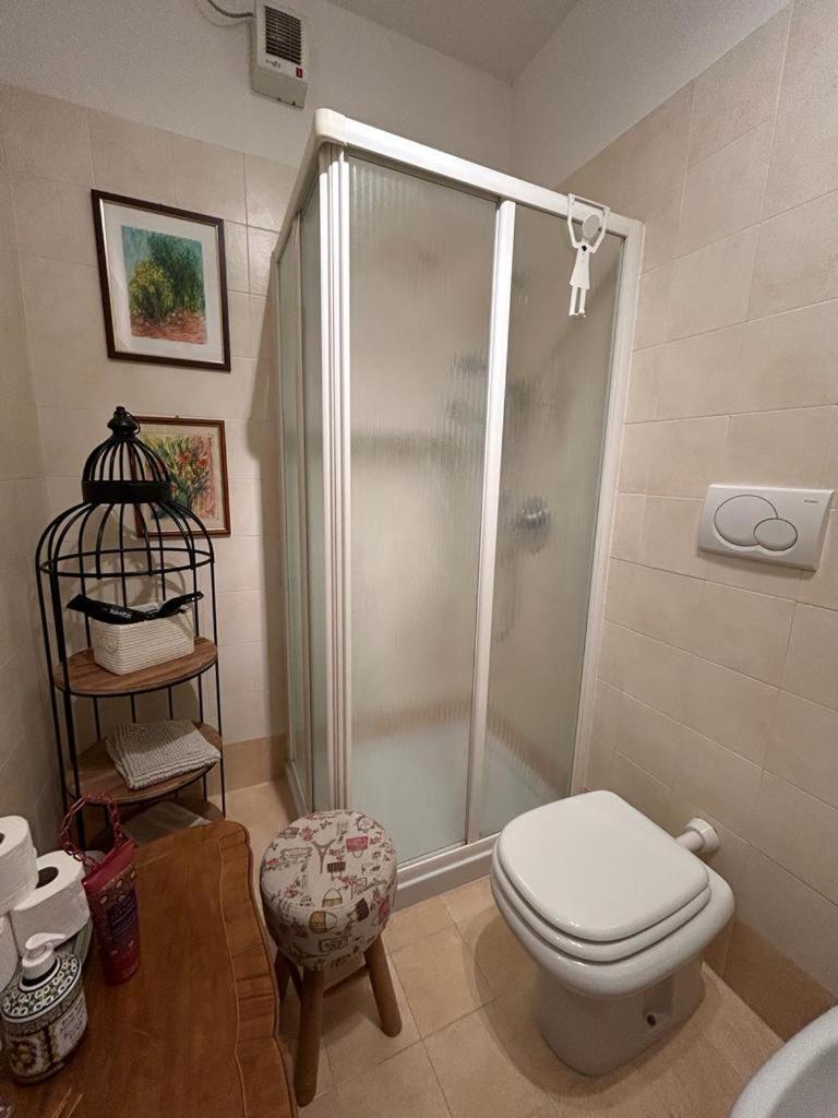 ART ROOM en Verona — bathroom