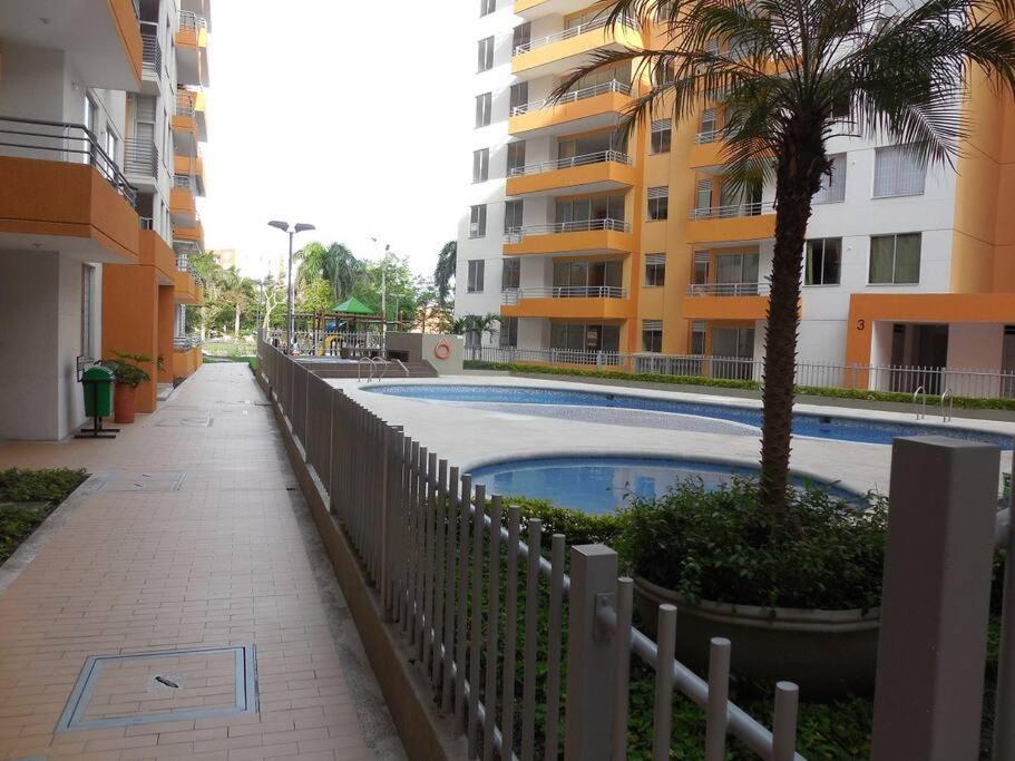 515 Norte La Flora Conjunto Residencial