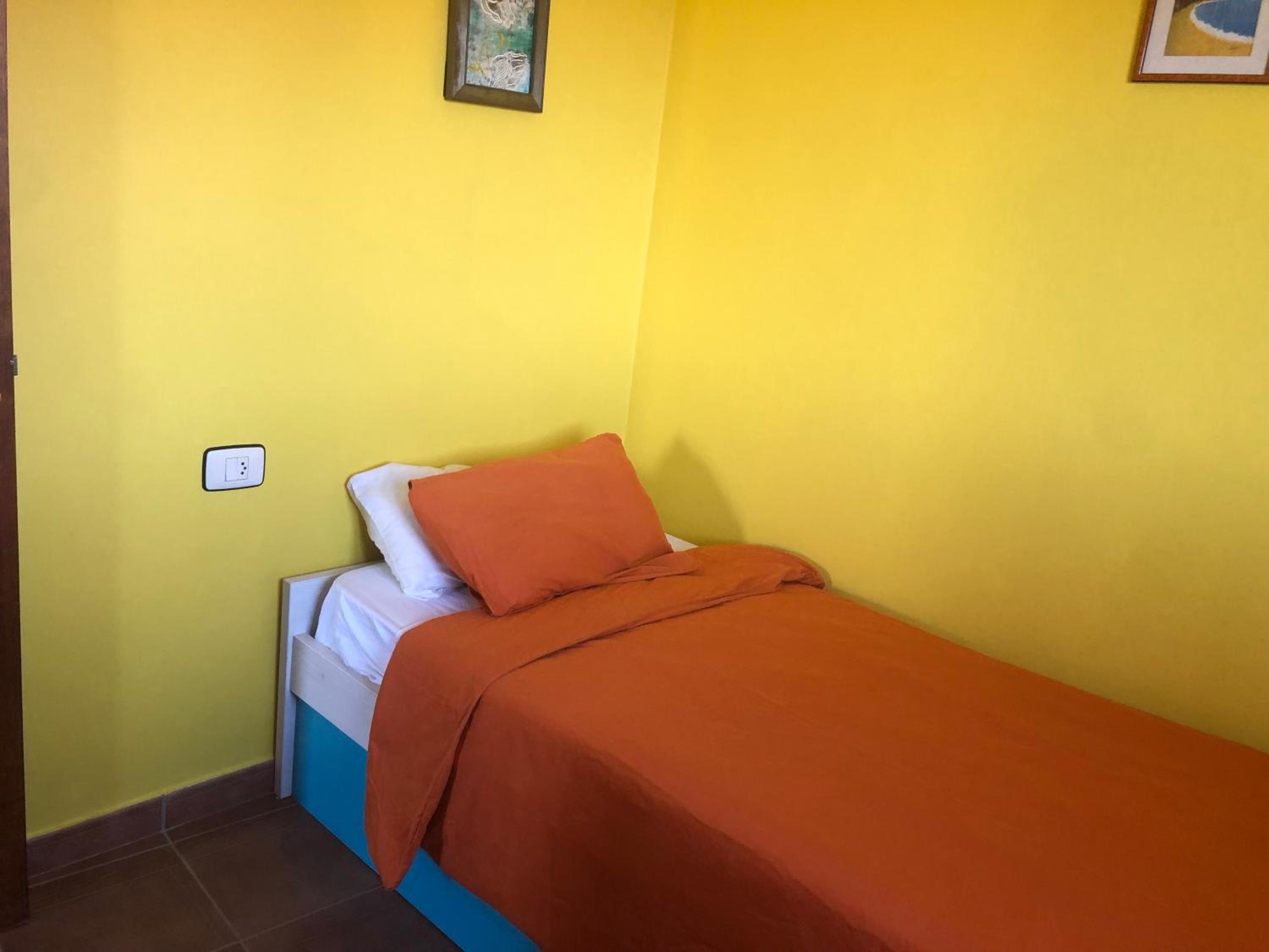 Casa Amarilla de Playa Benijo