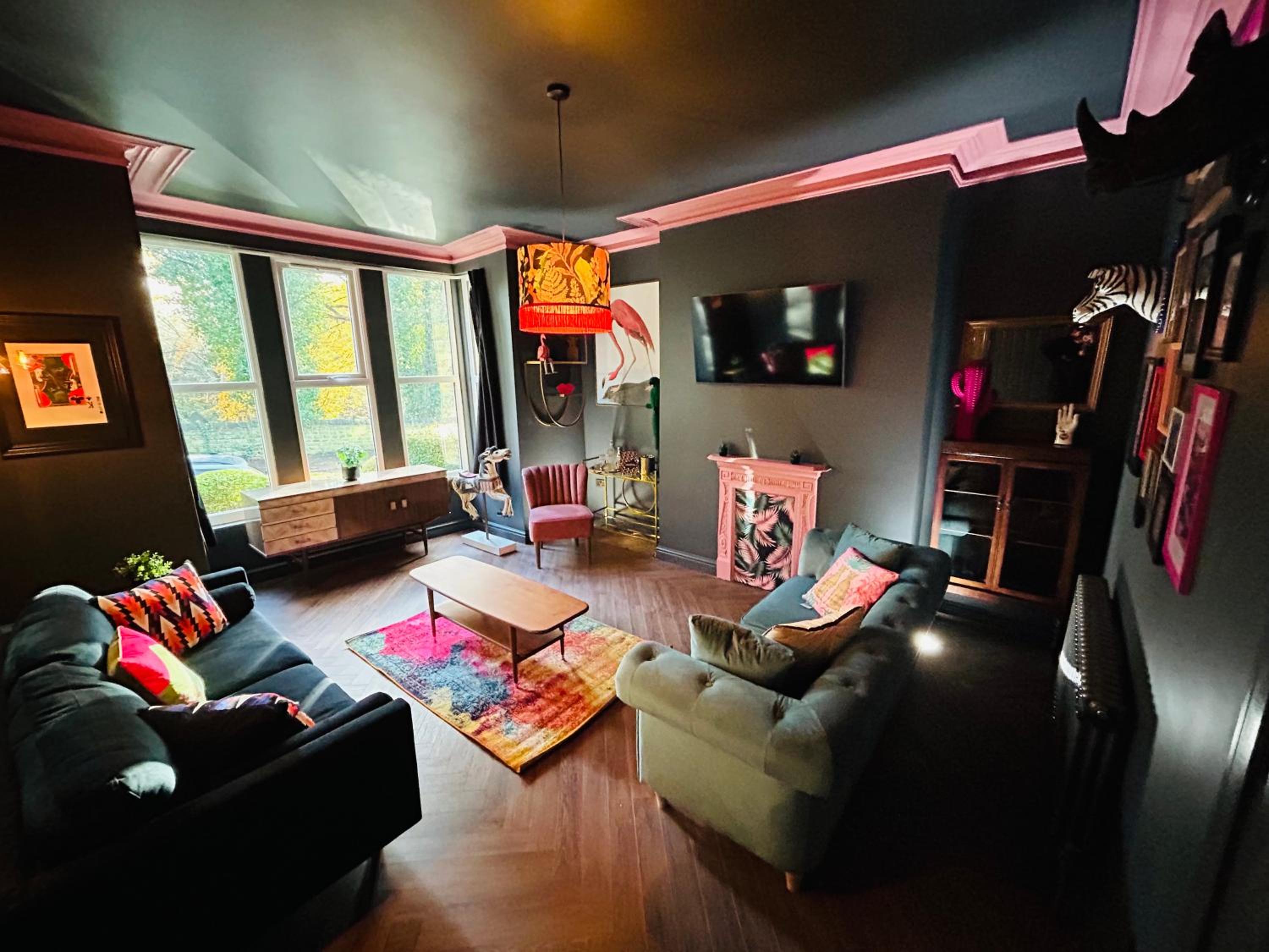 Park Mount Residences - Boutique 1 Bedroom Apartment In Leeds With Free Parking view 2