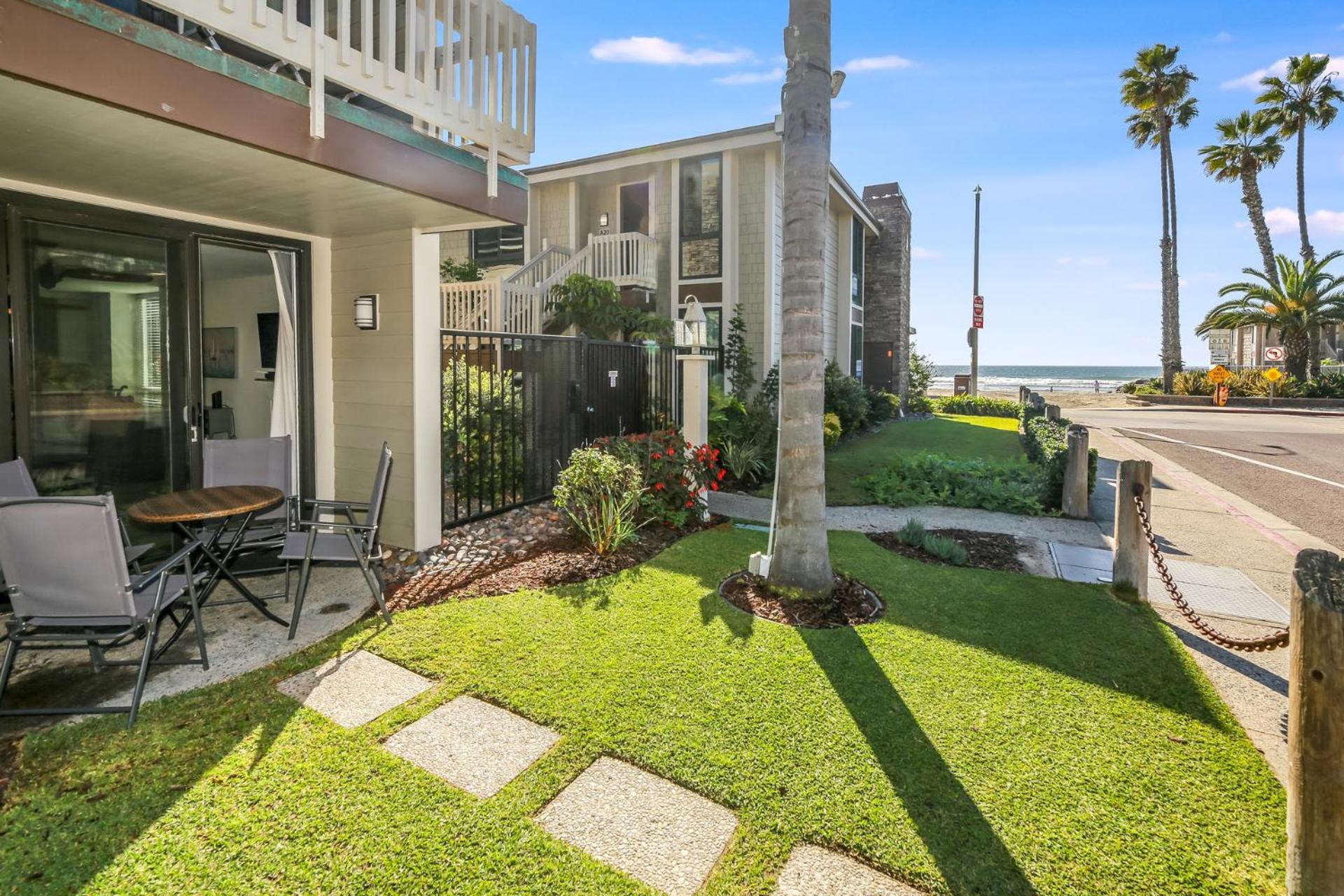 A17 Sand and Surf Retreat view 2
