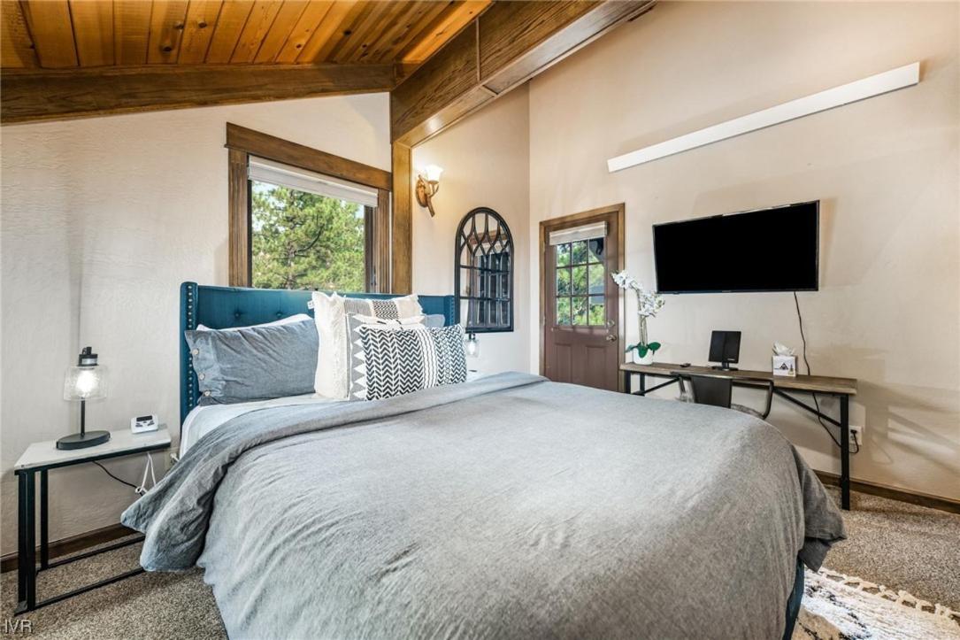1331 Zurich Lane - Modern Mountain Chalet - Property Image 13
