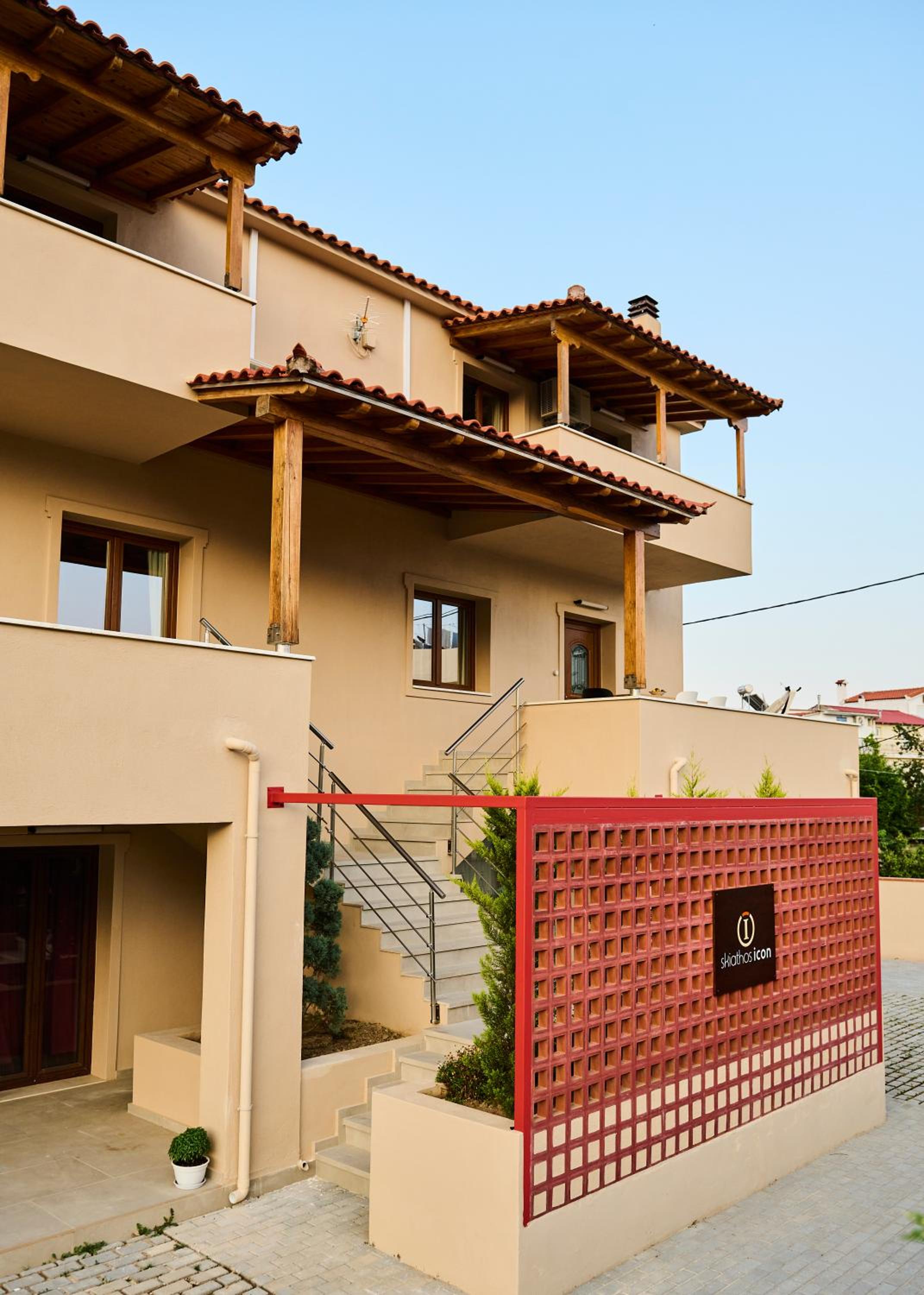 Hotel Skiathos Icon- Apartment 3 by Mojo Stays - Image 1