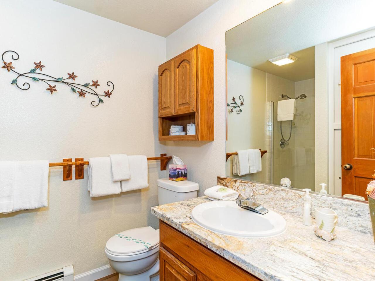 The McCloud Condominium complex is one of the most popular vacation rentals - Property Image 14