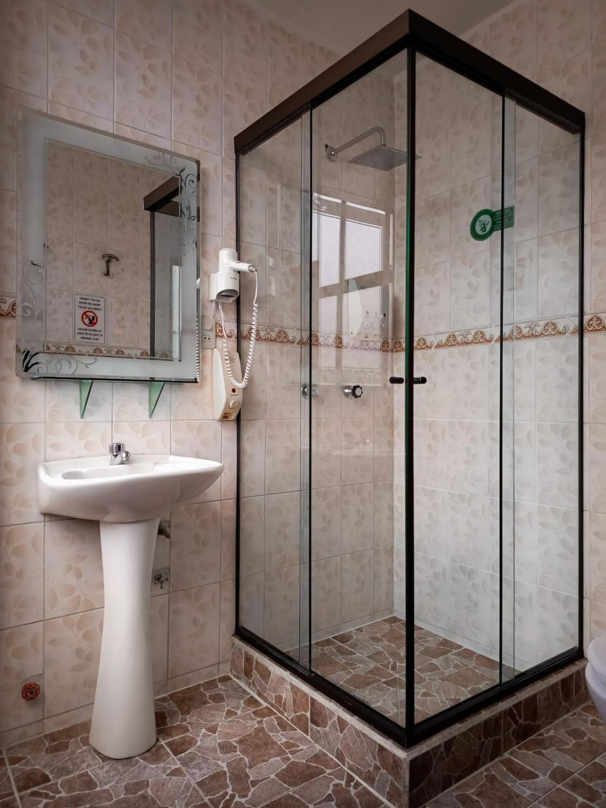 Hostal Terrabella SRL