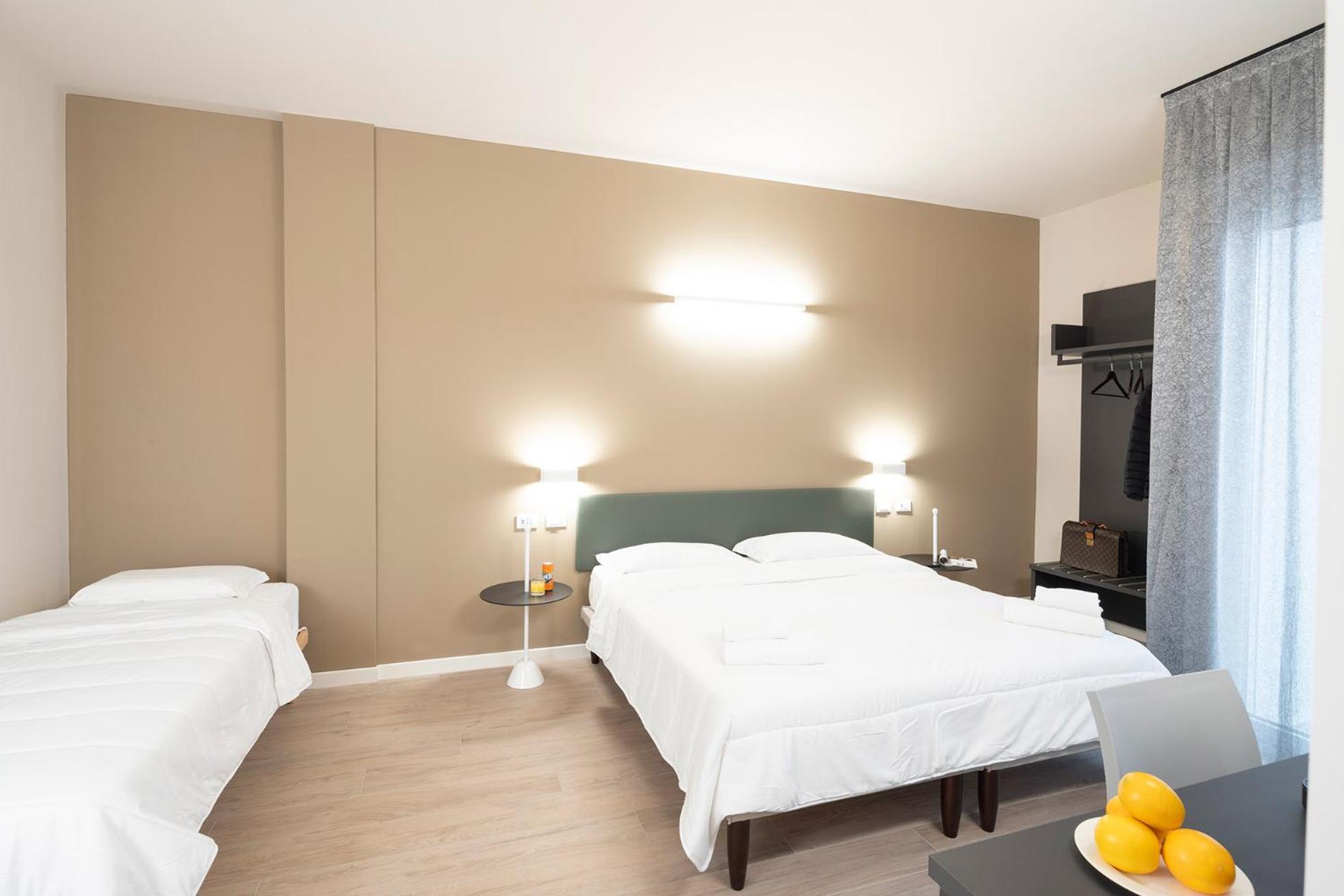 Astoria Comfort Rooms