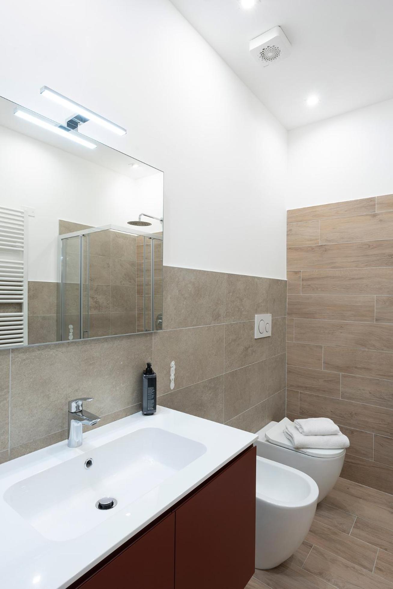 Astoria Comfort Rooms