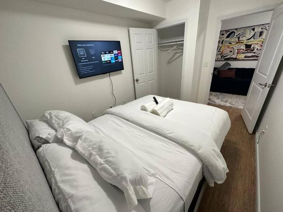 Modern Home 5mins Newark Airport/NYC downtown