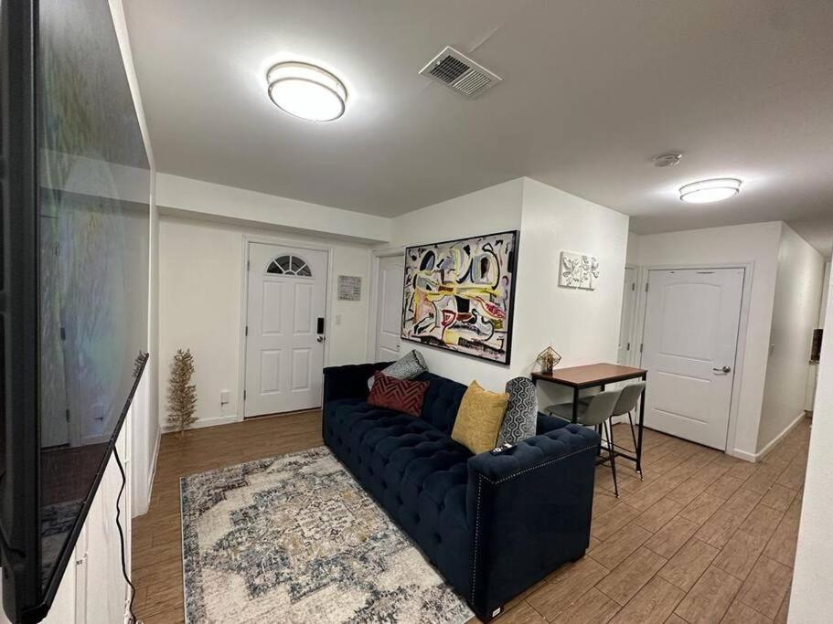 Modern Home 5mins Newark Airport/NYC downtown