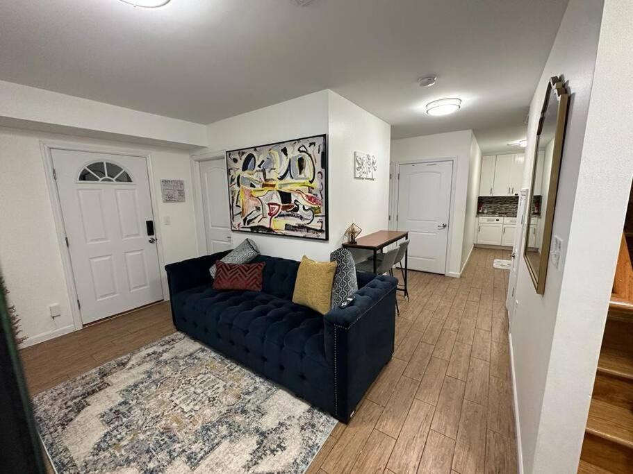 Modern Home 5mins Newark Airport/NYC downtown