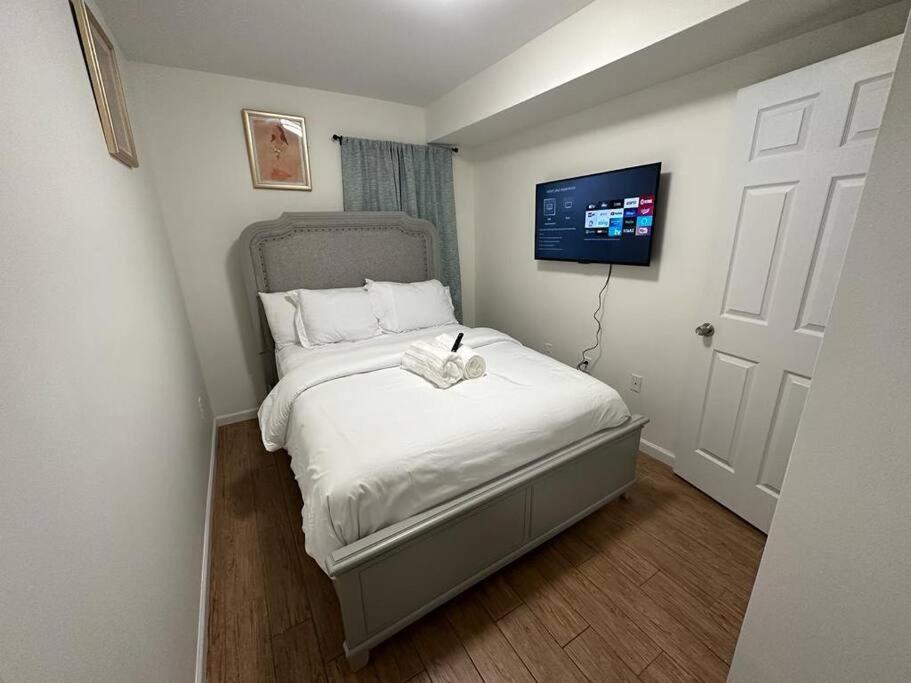 Modern Home 5mins Newark Airport/NYC downtown