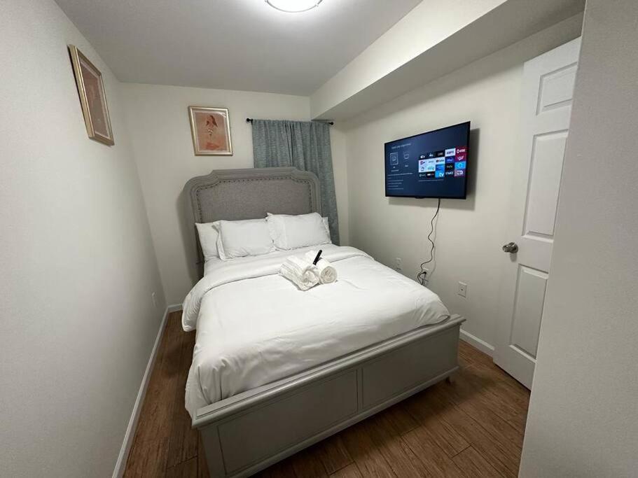 Modern Home 5mins Newark Airport/NYC downtown
