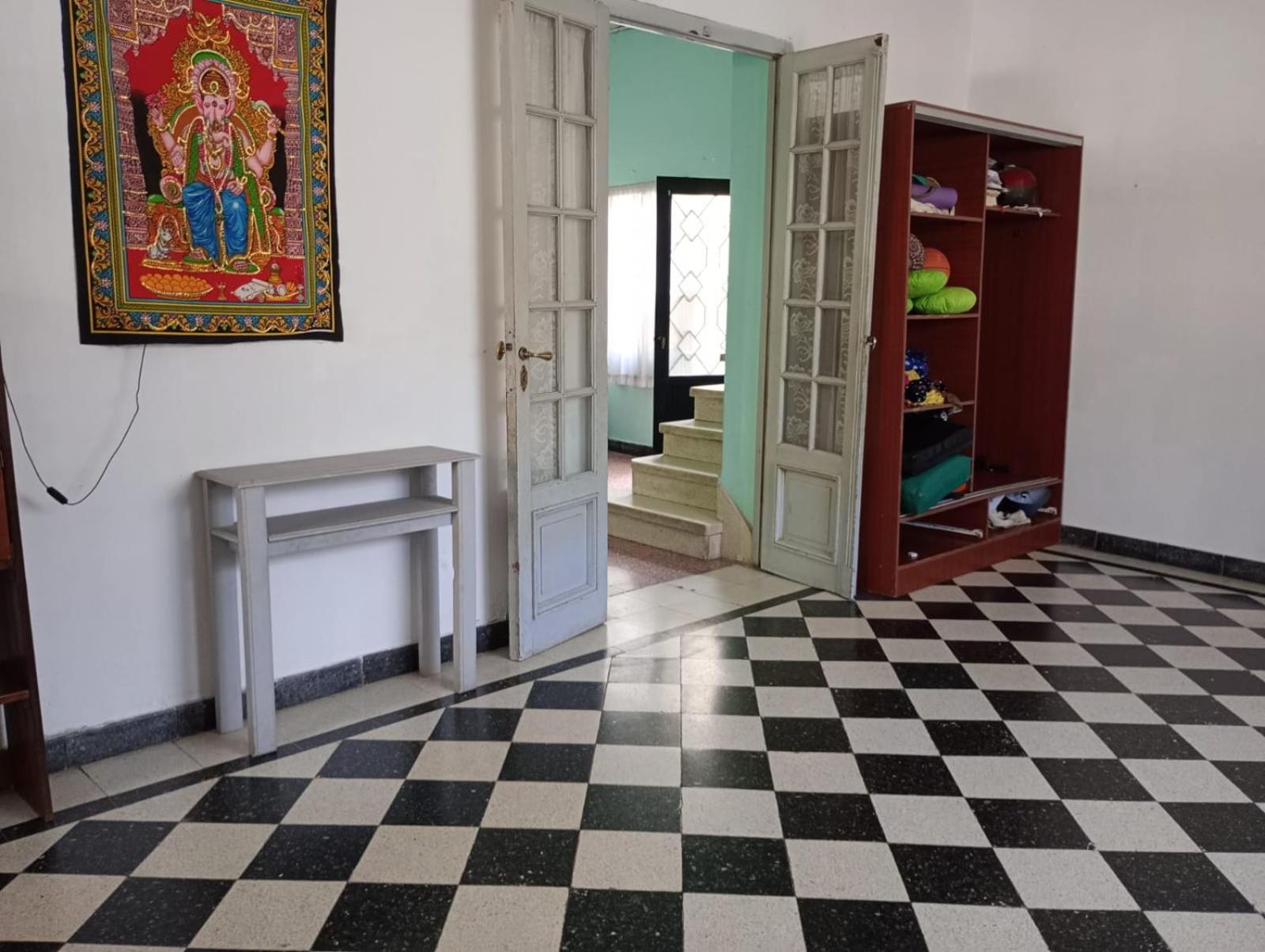 Chandra Alojamiento en casa de familia