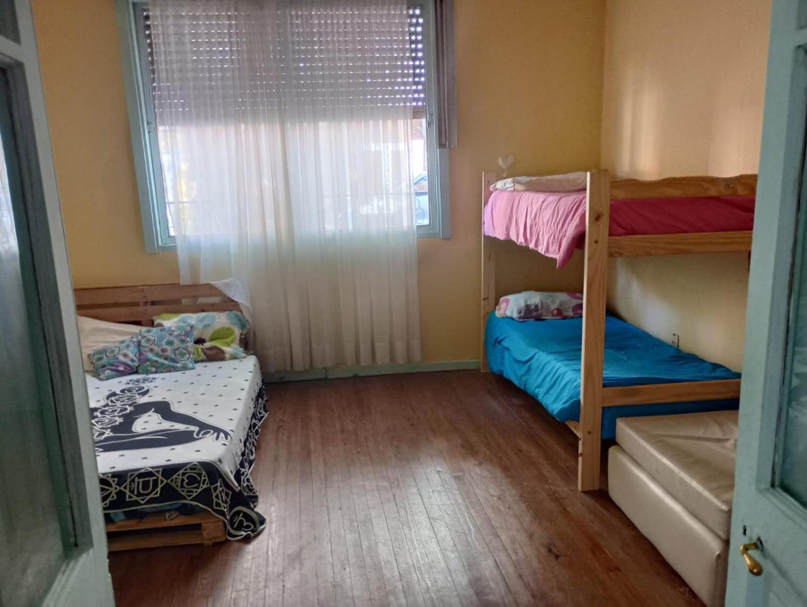 Chandra Alojamiento en casa de familia