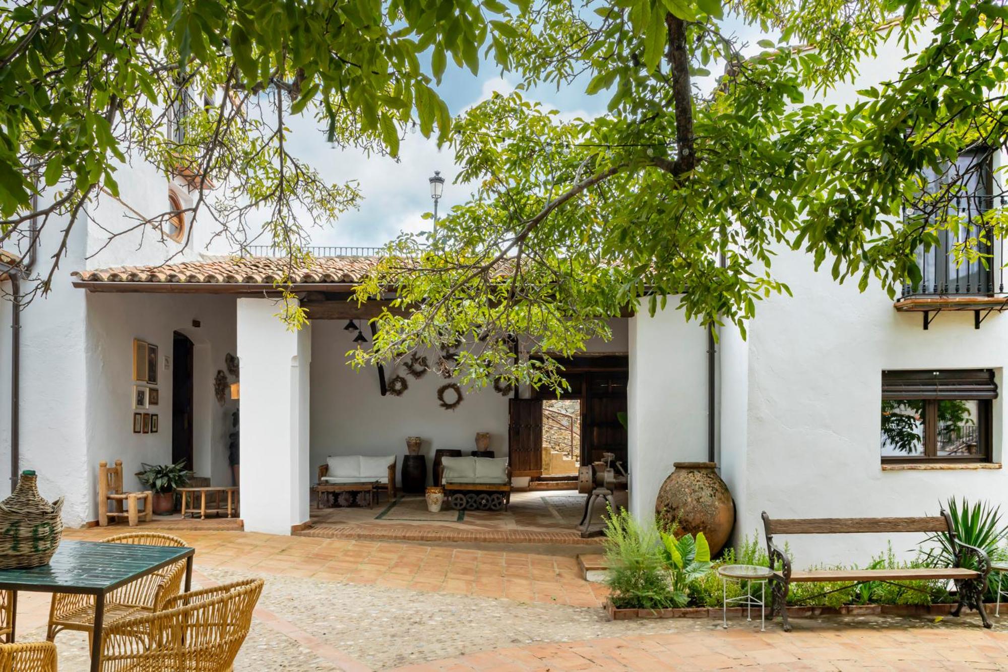 Apartamentos turísticos EL PATIO DEL NOGAL
