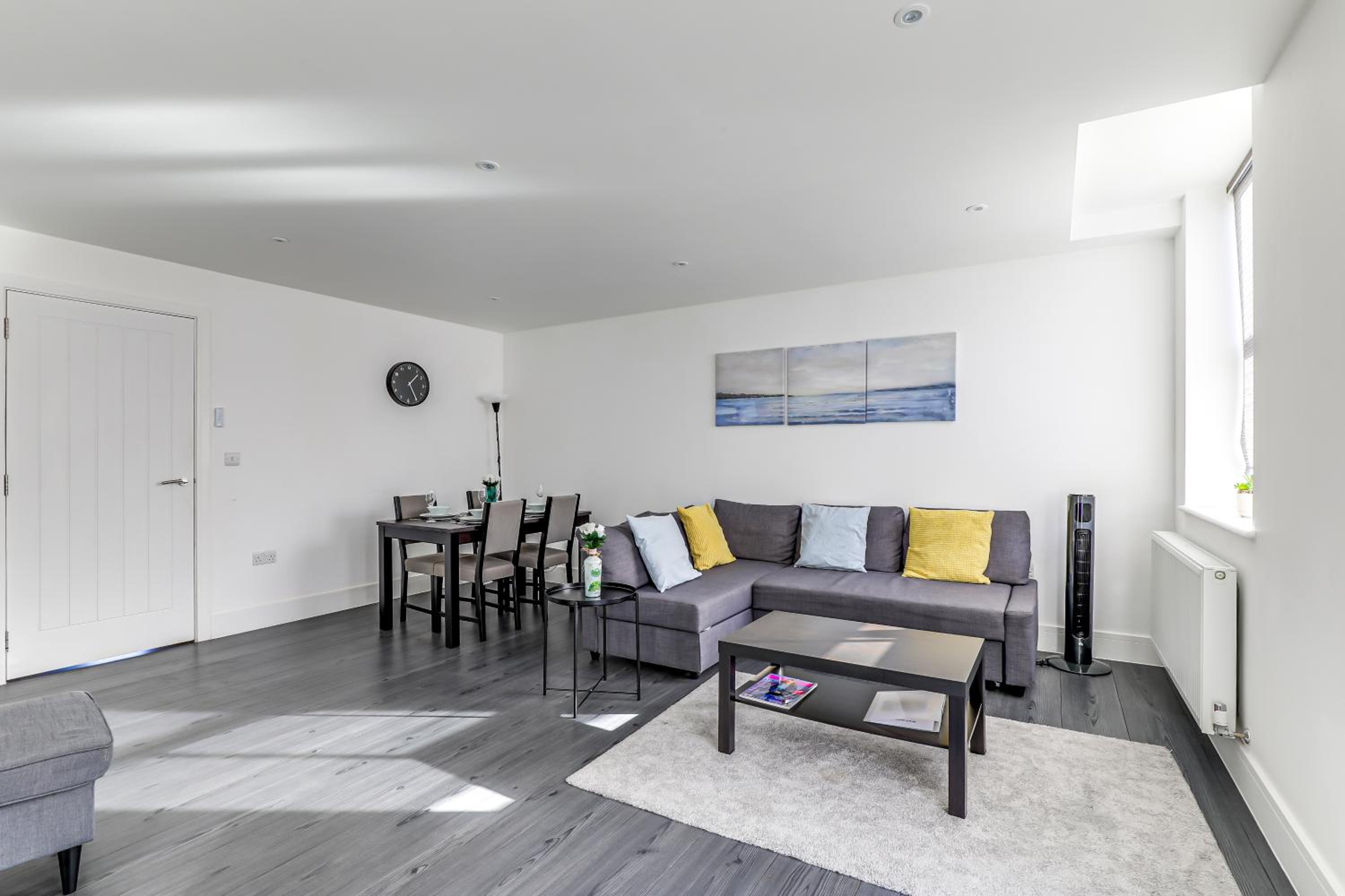 Exceptionally Spacious Central Canterbury Home view 5
