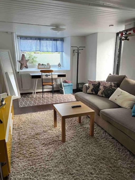 The Little Nest Borås, Cozy Apartment with Parking