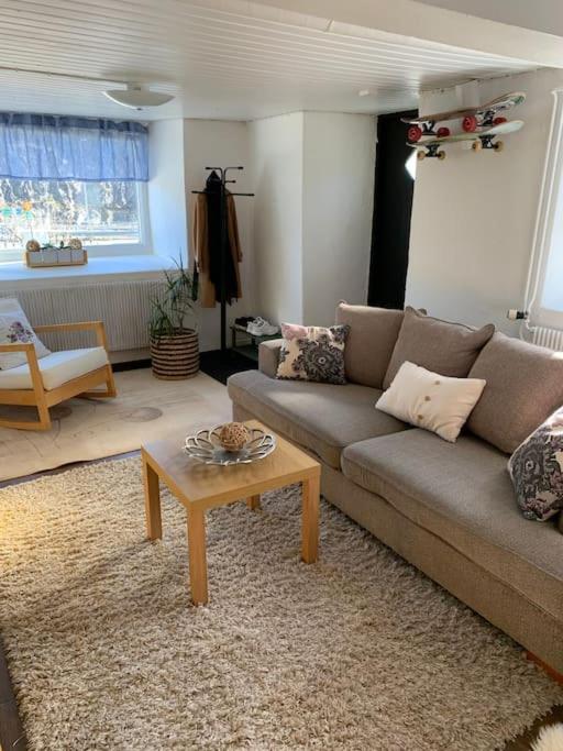 The Little Nest Borås, Cozy Apartment with Parking