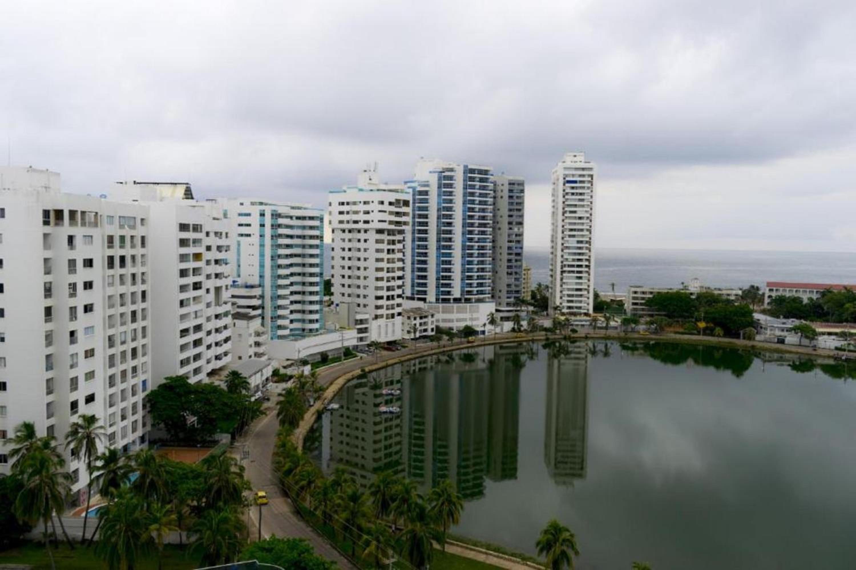 E19C1 Apartamento en cartagena vista al mar aire acondicionado y wifi