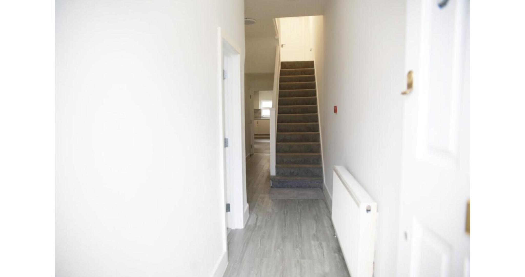Cricklewood Deluxe Ensuite Room