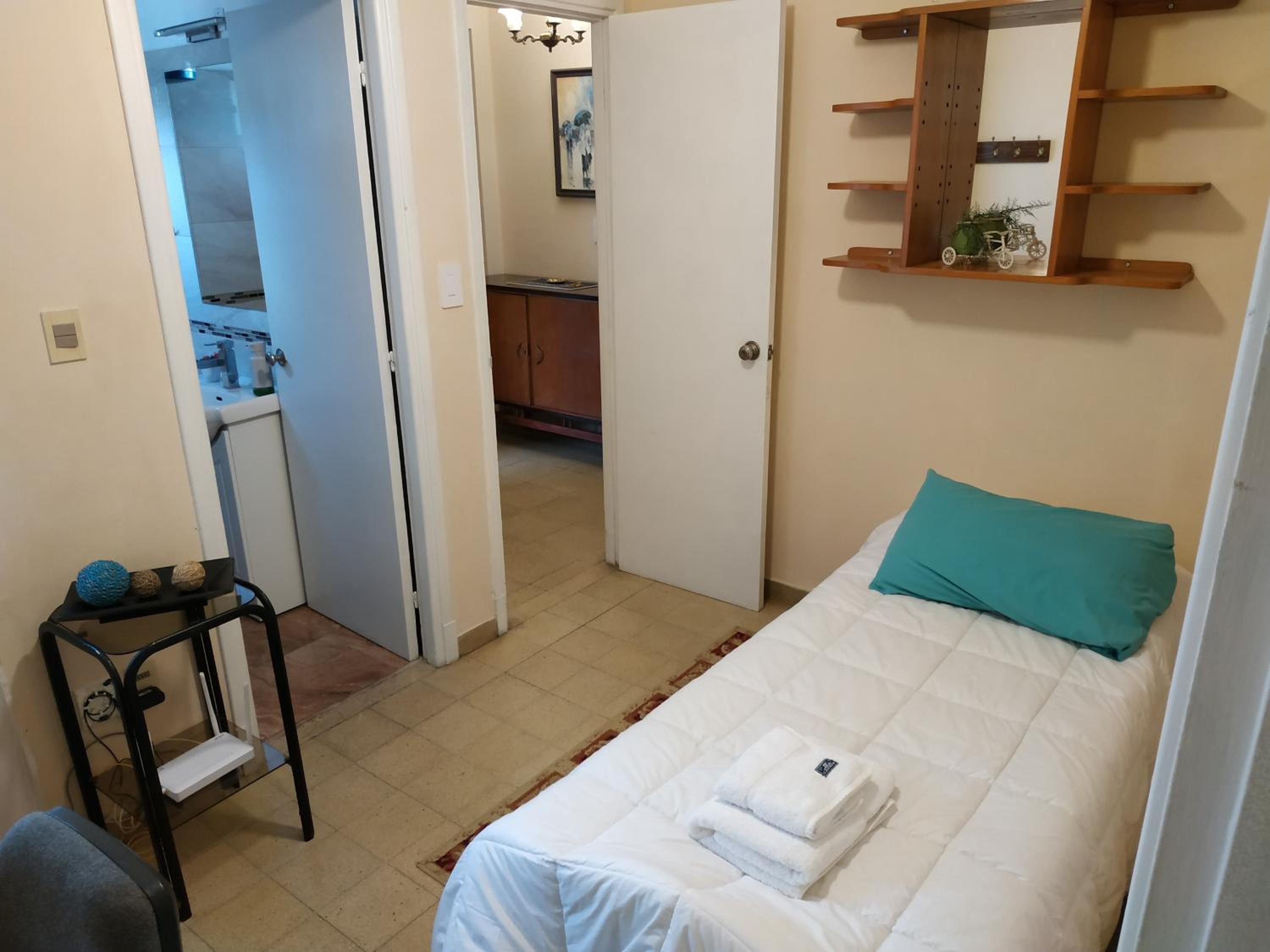 Hermoso Apto de 3 Dormitorios 86m2 en Tres Cruces view 3