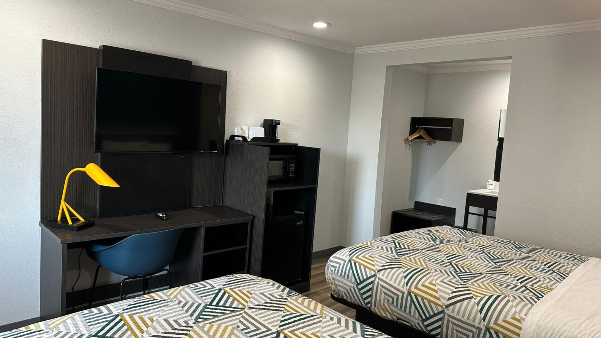 Studio 6 Suites San Ysidro CA San Diego South Bay - Property Image 42