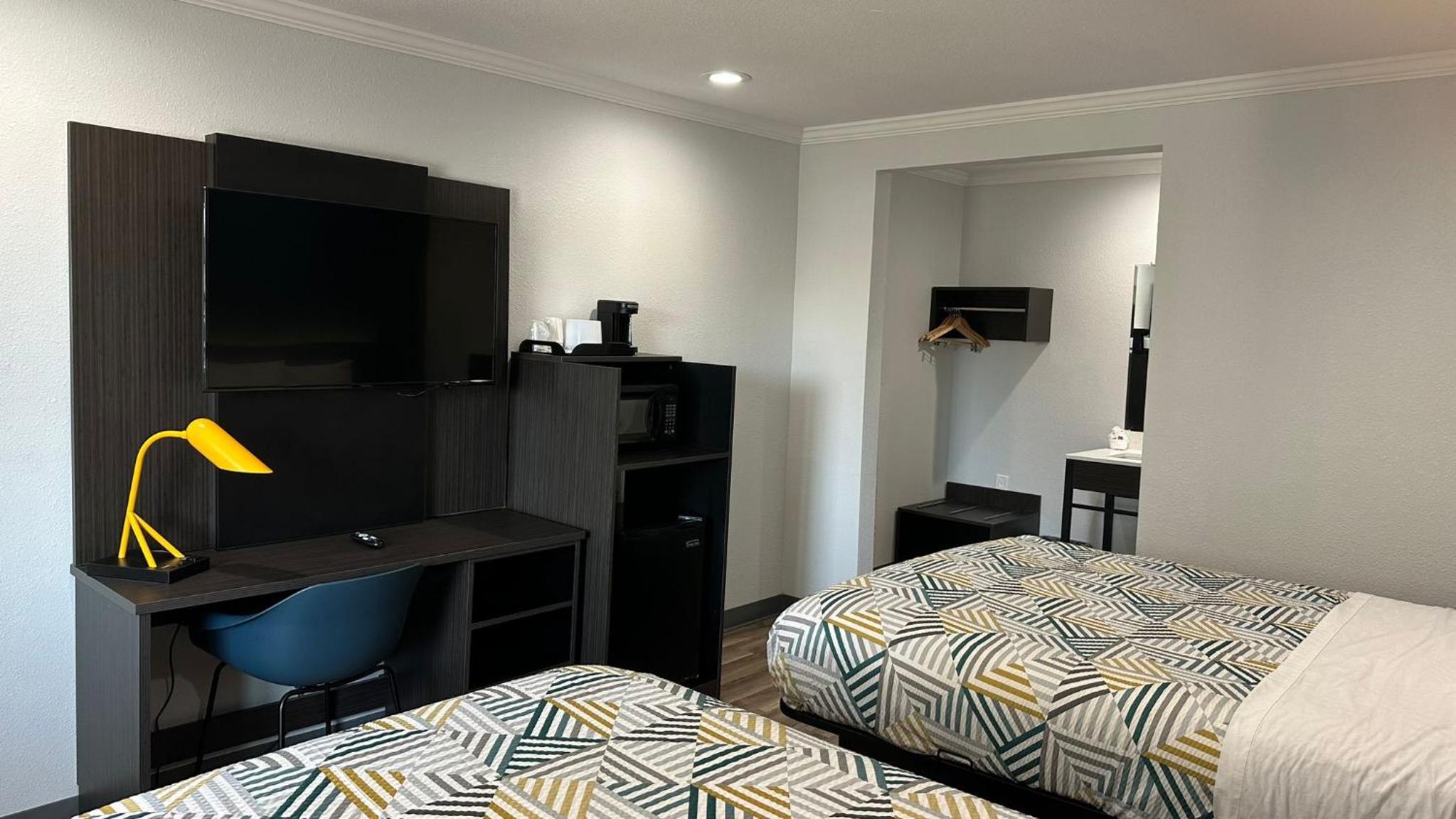Studio 6 Suites San Ysidro CA San Diego South Bay - Property Image 77