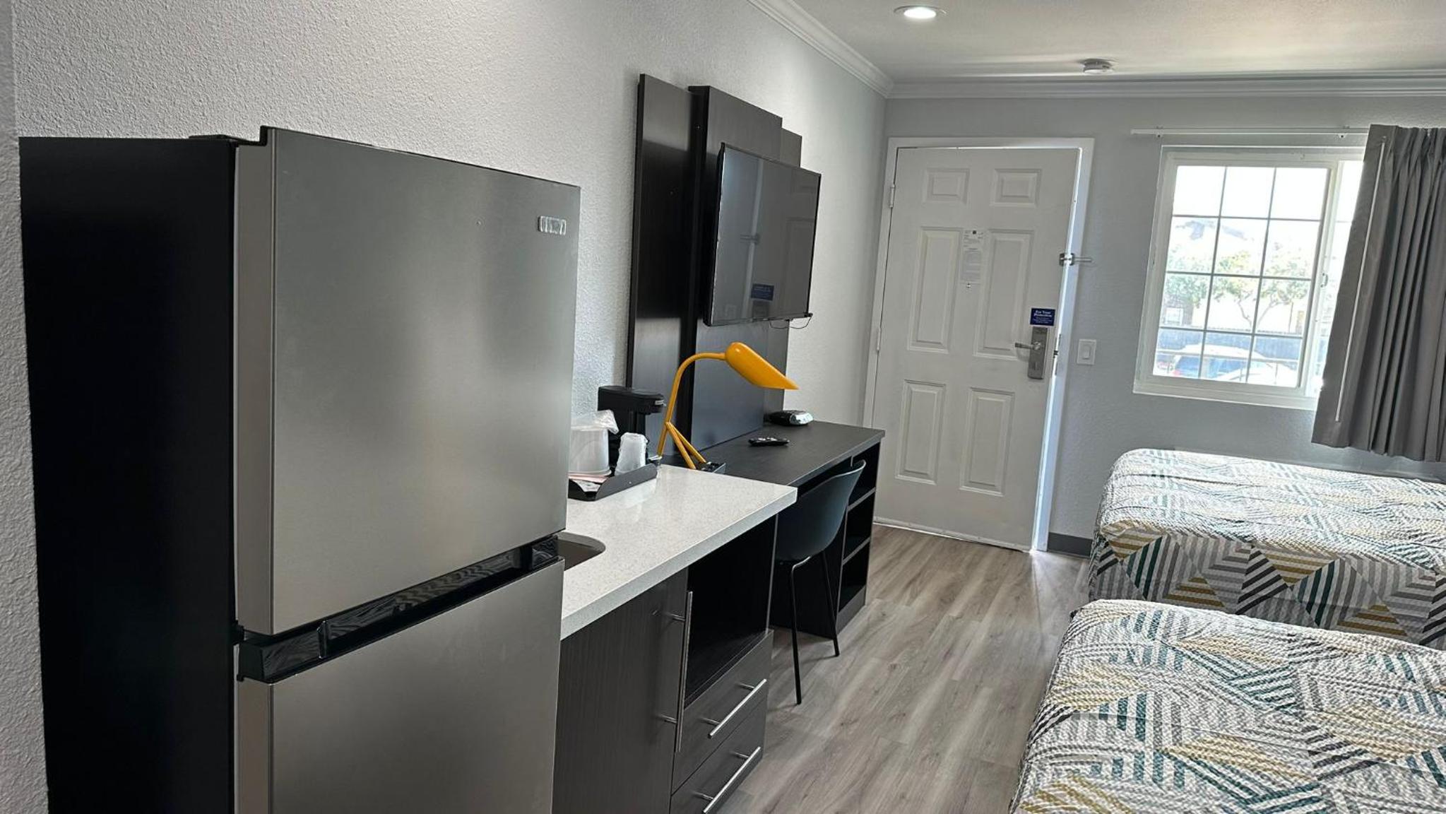 Studio 6 Suites San Ysidro CA San Diego South Bay - Property Image 33