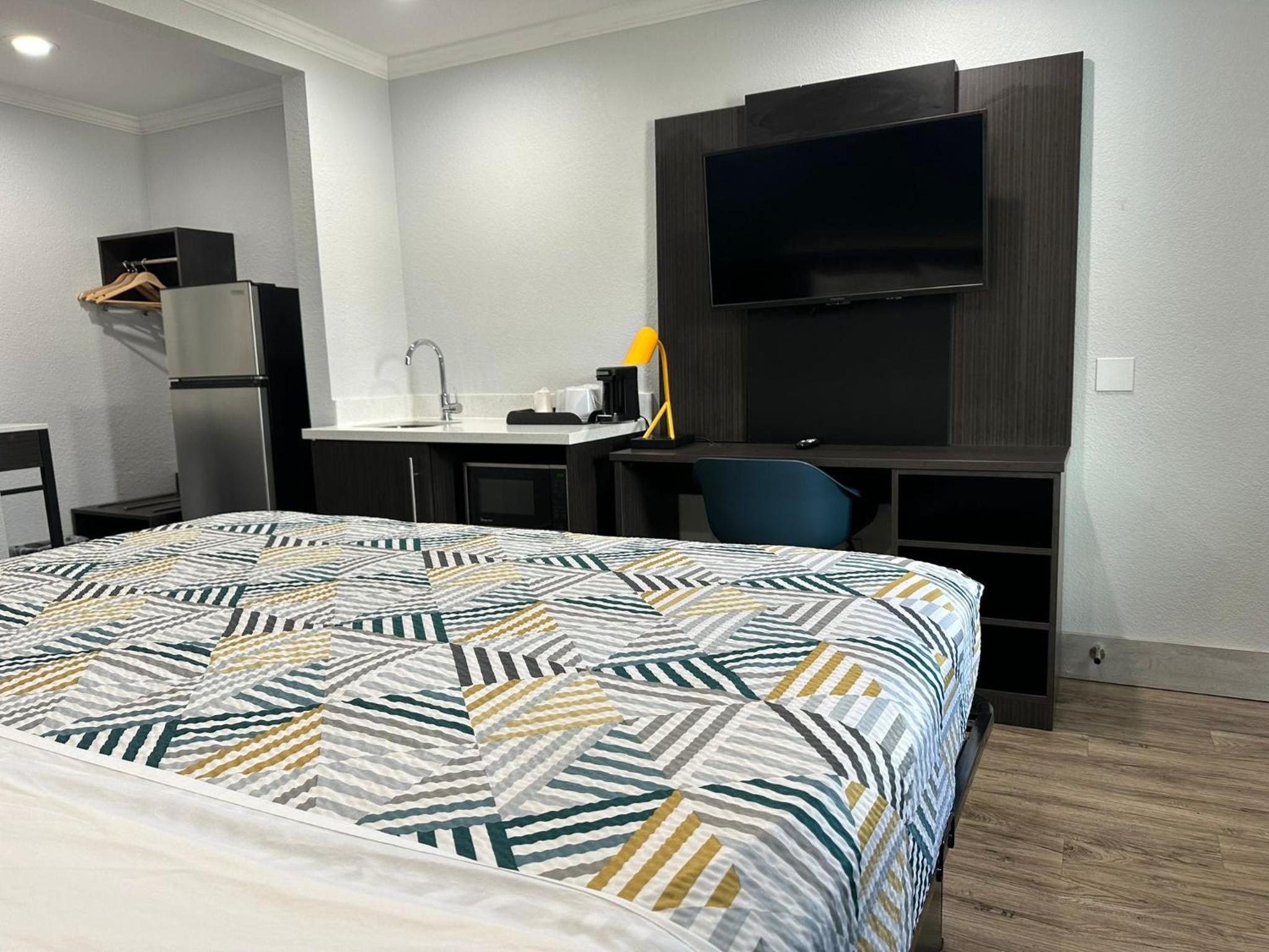 Studio 6 Suites San Ysidro CA San Diego South Bay - Property Image 37
