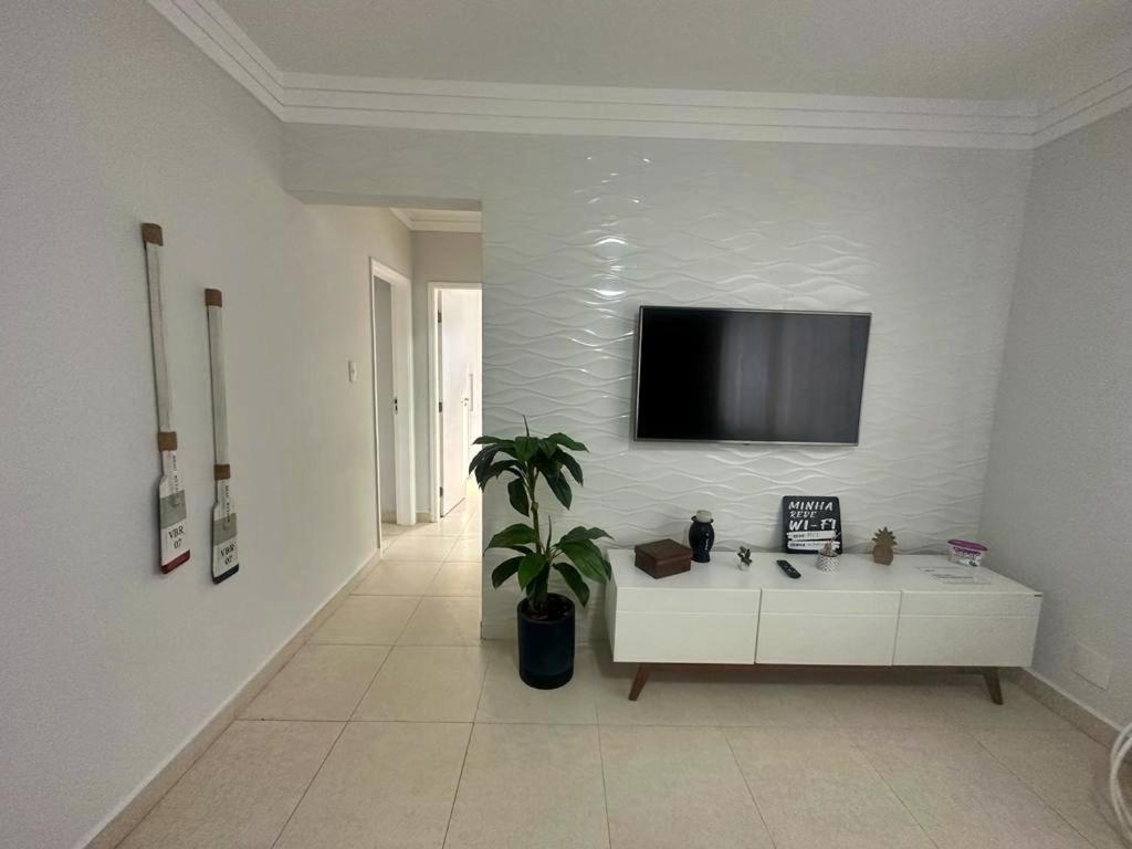 Lindo Apartamento enseada locação