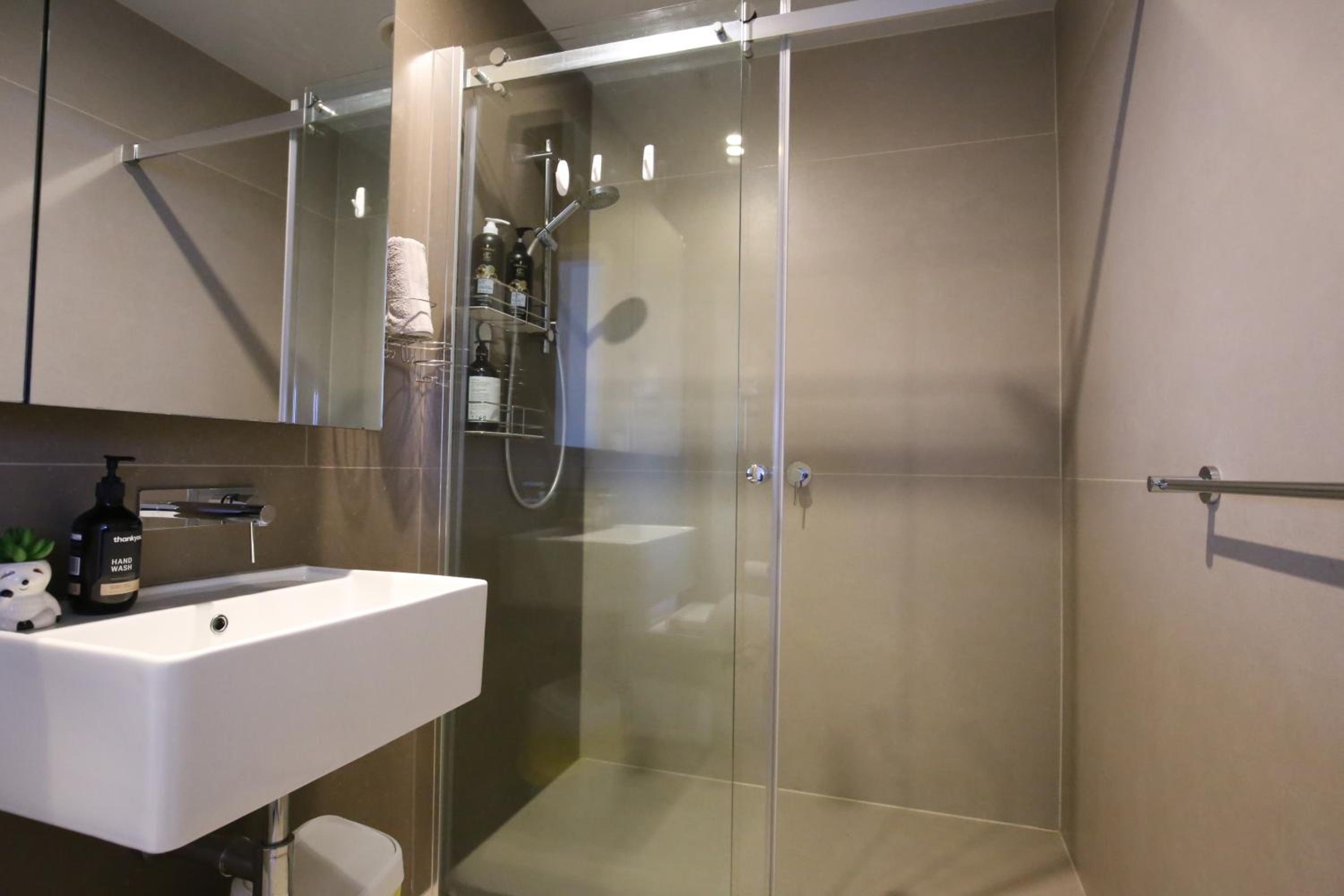 2B2B Apartment in collin street Melbourne